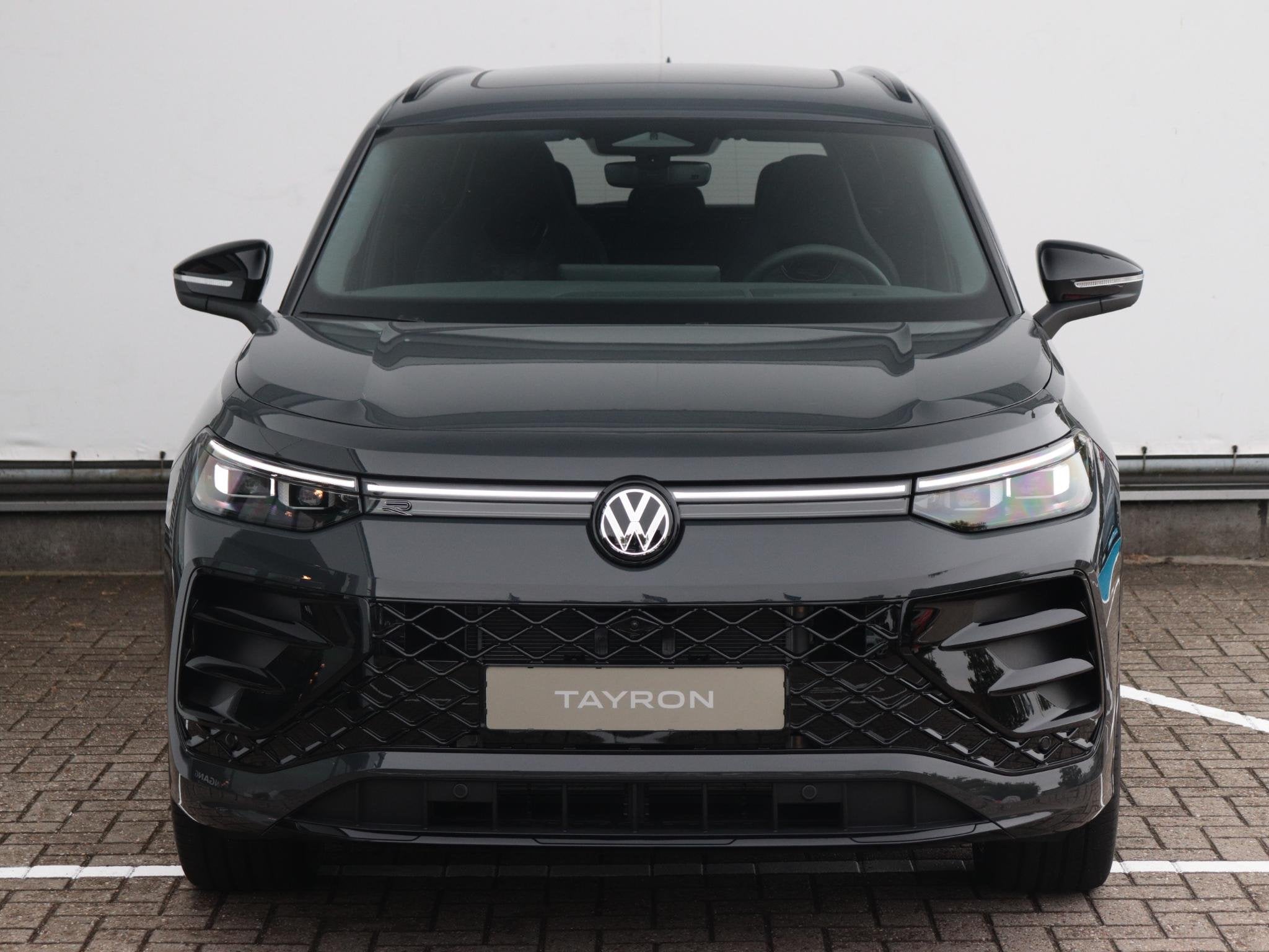 Volkswagen Tayron R-Line Edition 1.5 eHybrid 200 kW / 272 PK, Auto's, Stof, 1498 cc, 4 cilinders, 2000 kg