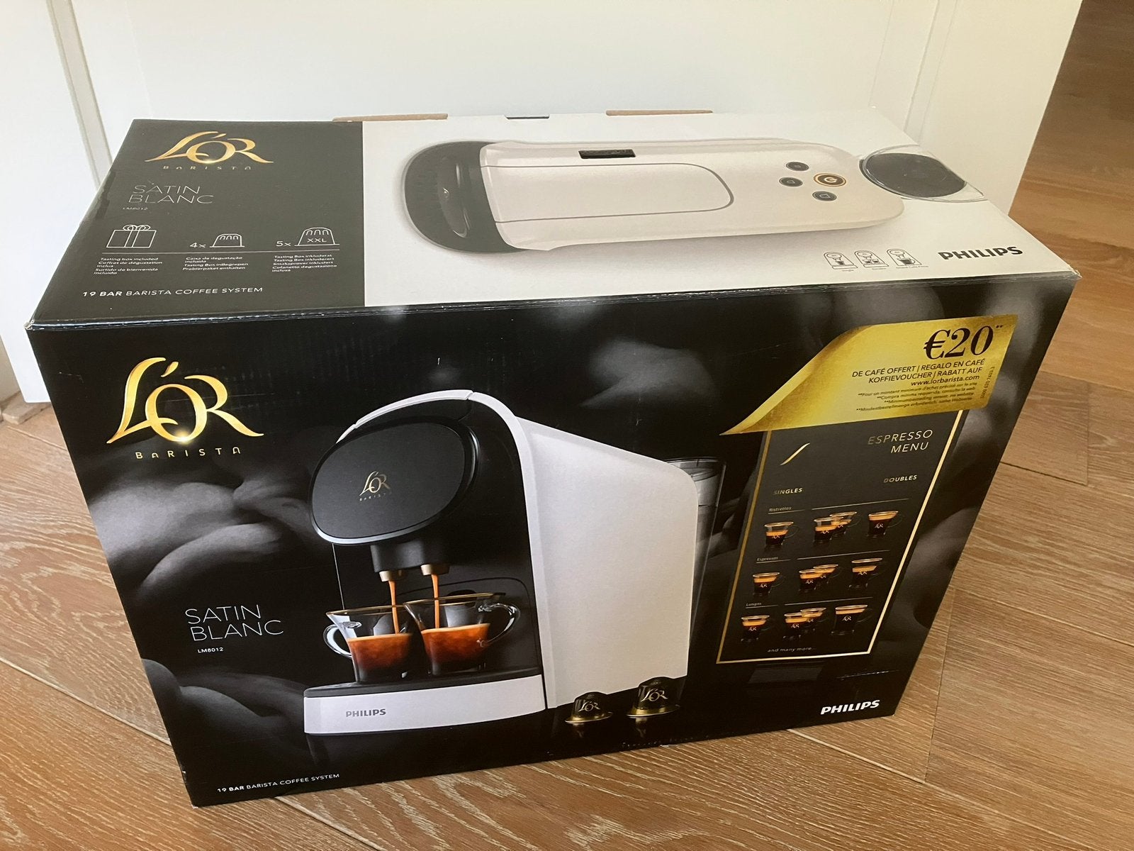 Nieuw! Philips L’OR Barista LM8012/00 Satin Blanc 19 bar, Ophalen of Verzenden, Koffiepads en cups, Afneembaar waterreservoir