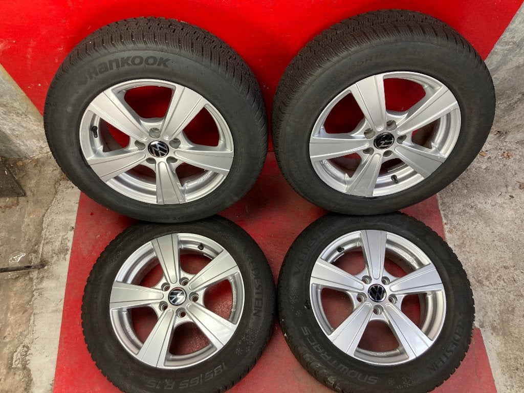 Winterbanden Volkswagen Polo Audi A1 185/65R15, Gebruikt, 15 inch, ., Banden en Velgen