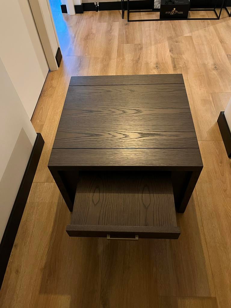 Twee zware massief houten salontafels, Huis en Inrichting, Tafels | Salontafels, Ophalen, Gebruikt, Vierkant, 50 tot 100 cm