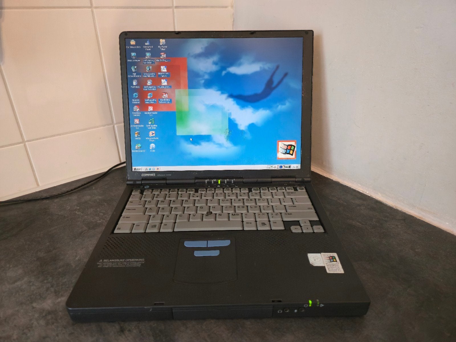 Compaq Armada M700 – Retro laptop Pentium III 850 Mhz, Computers en Software, Vintage Computers, Ophalen of Verzenden, Compaq