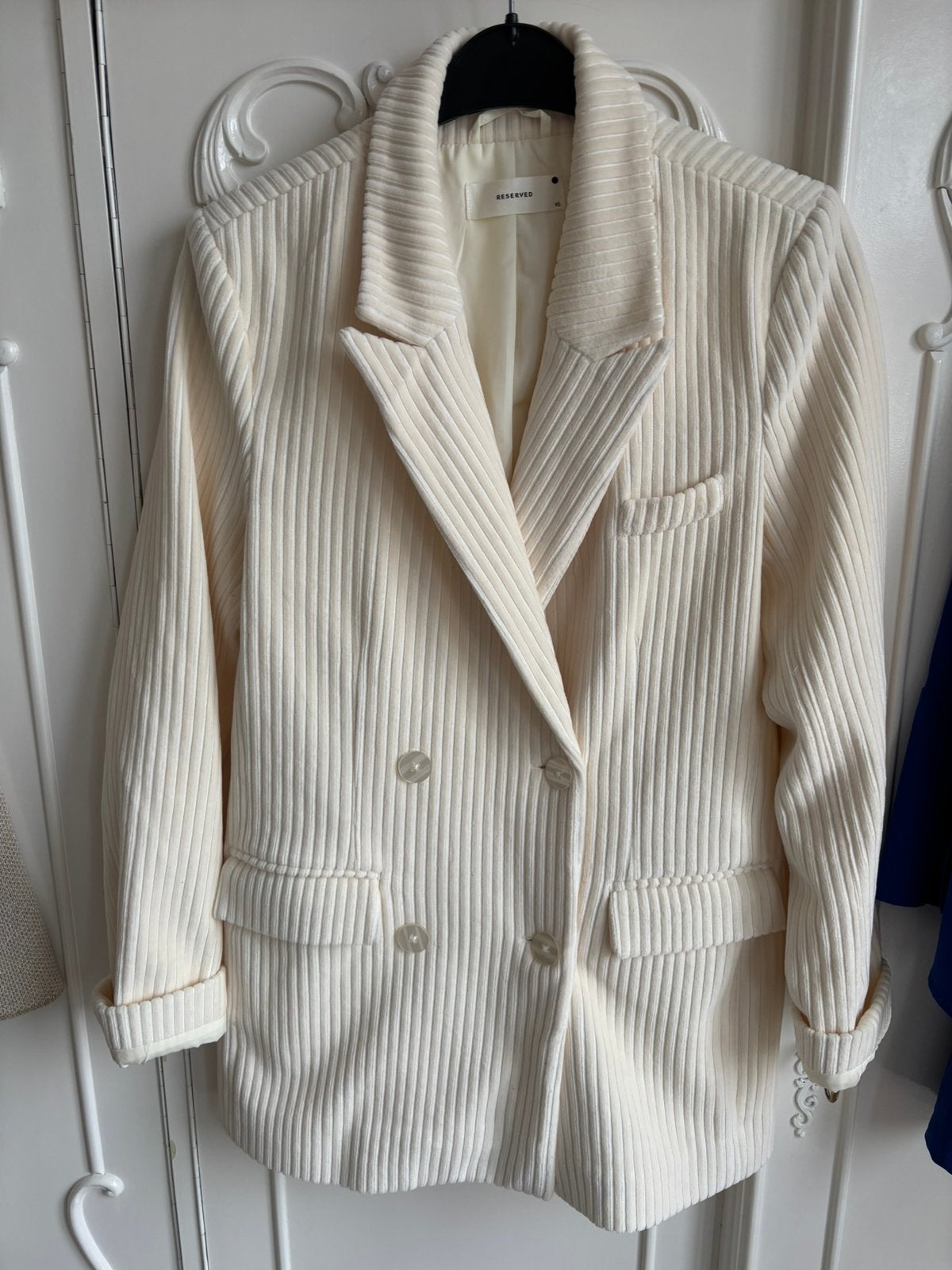 Nieuw off white creme rib jasje Reserved maat XS, Kleding | Dames, Overige kleuren, Nieuw, Ophalen of Verzenden, Jasje