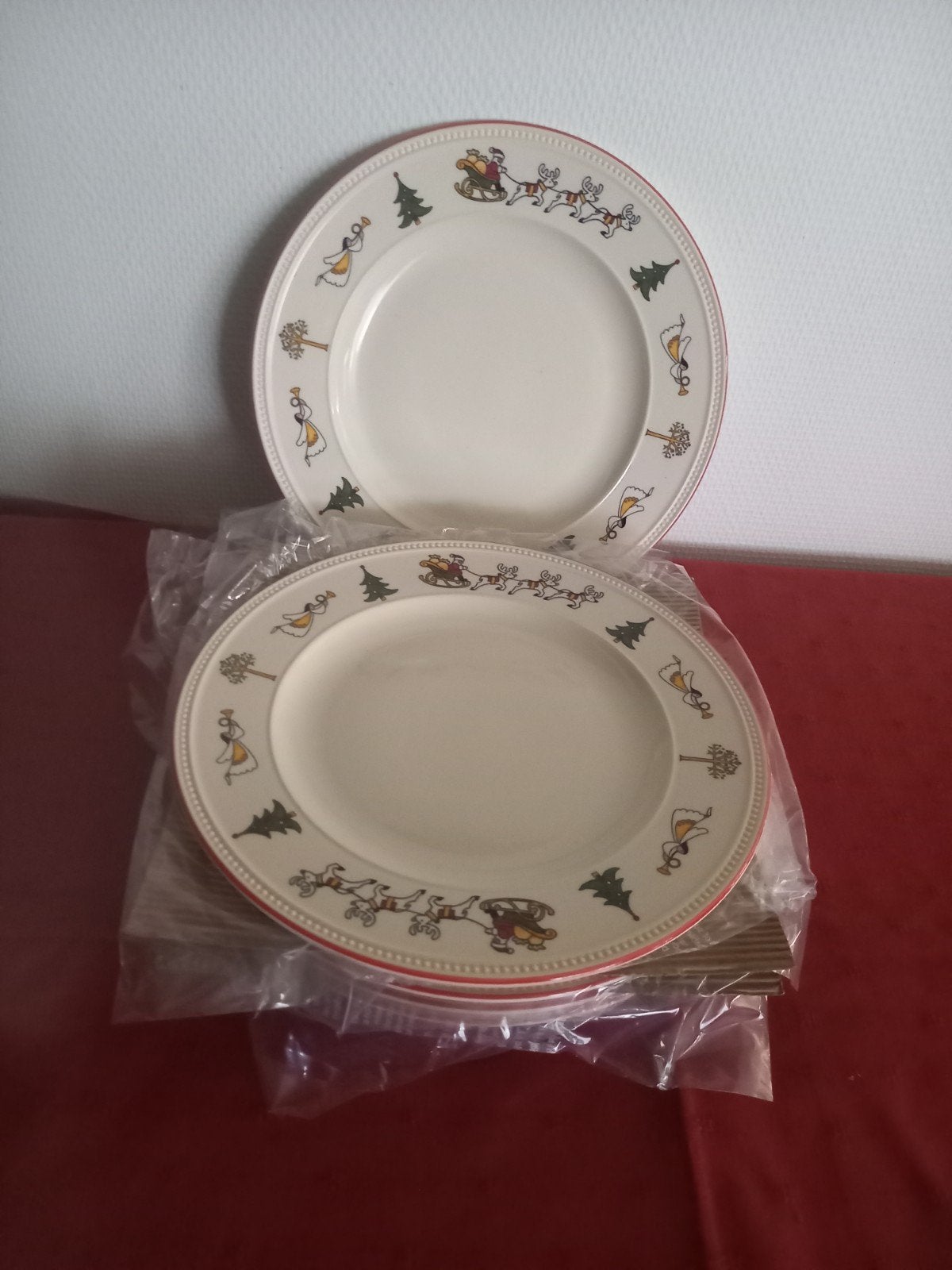 Wedgwood Winsor Christmas, Ophalen, Nieuw, Bord(en), Wedgwood