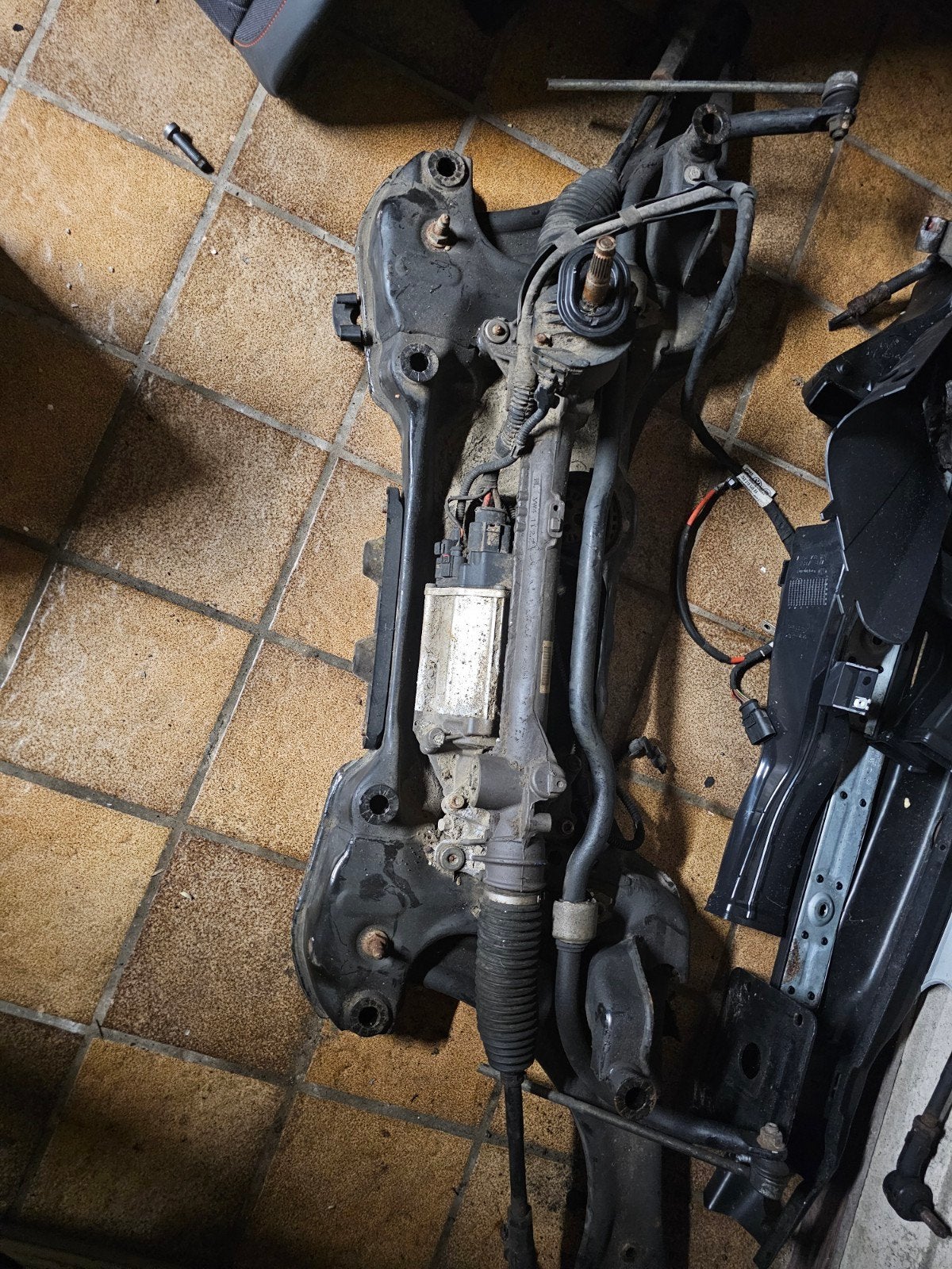 Subframe met stuurhuis en draagarmen vw caddy 2019, Auto-onderdelen, Ophalen