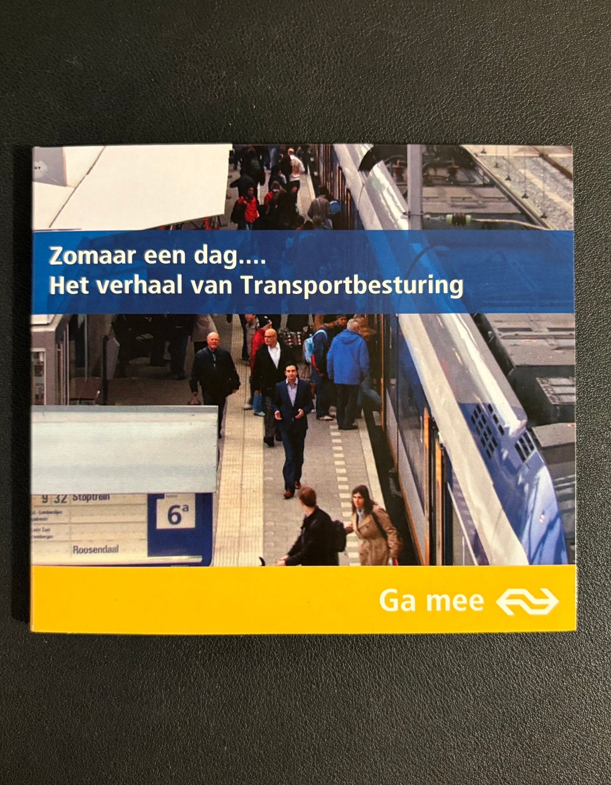 DVD ‘Het verhaal van transportbesturing’ (NS) (2011), Verzamelen, Ophalen of Verzenden, Zo goed als nieuw, Trein
