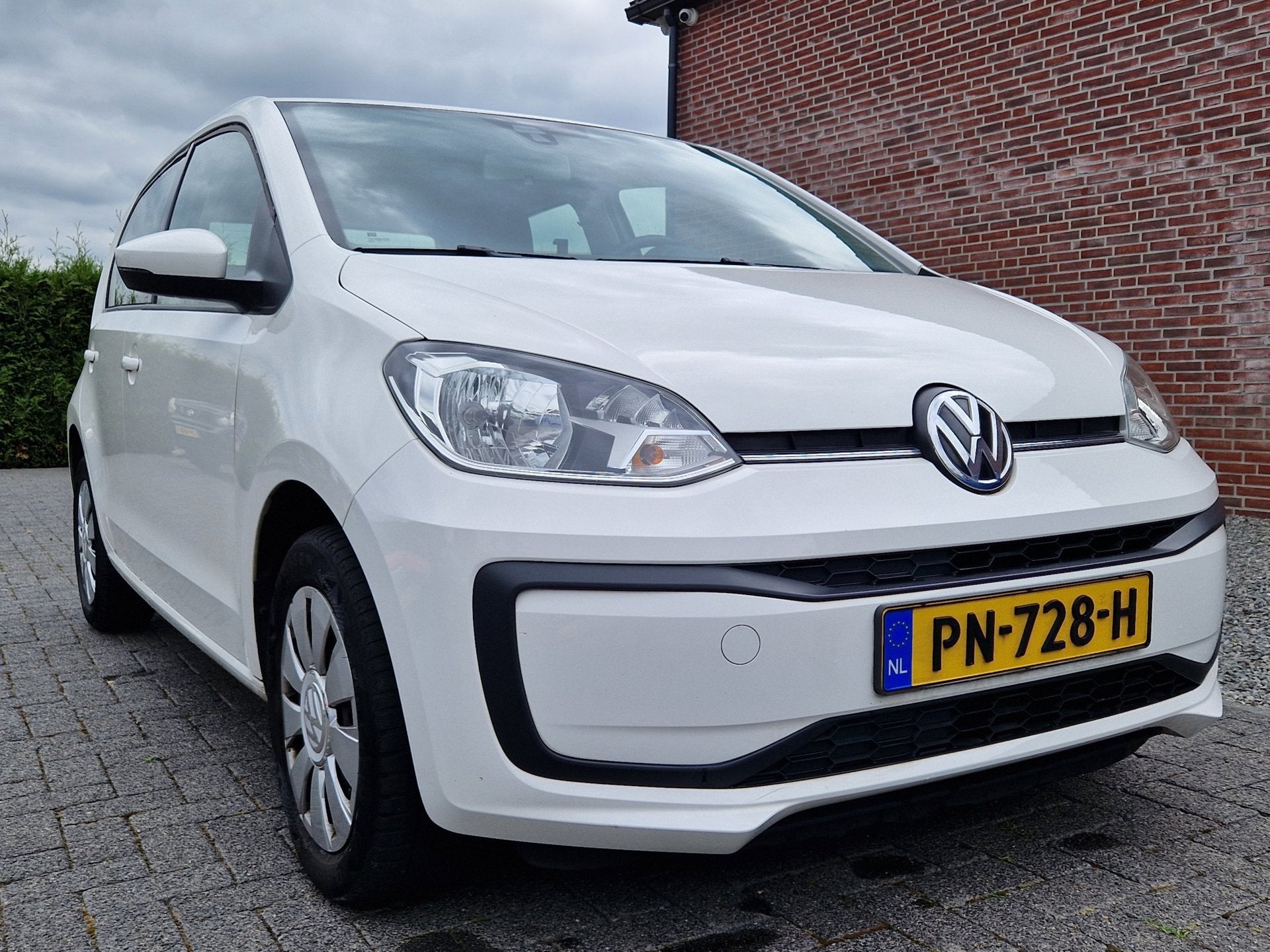 Volkswagen Up! 1.0 BMT move up!, Auto's, Voorwielaandrijving, Gebruikt, Wit, Origineel Nederlands
