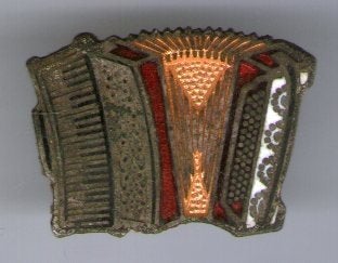 Accordeon rood email op koper muziek broche ( P_225), Verzenden, Zo goed als nieuw, Merk, Speldje of Pin