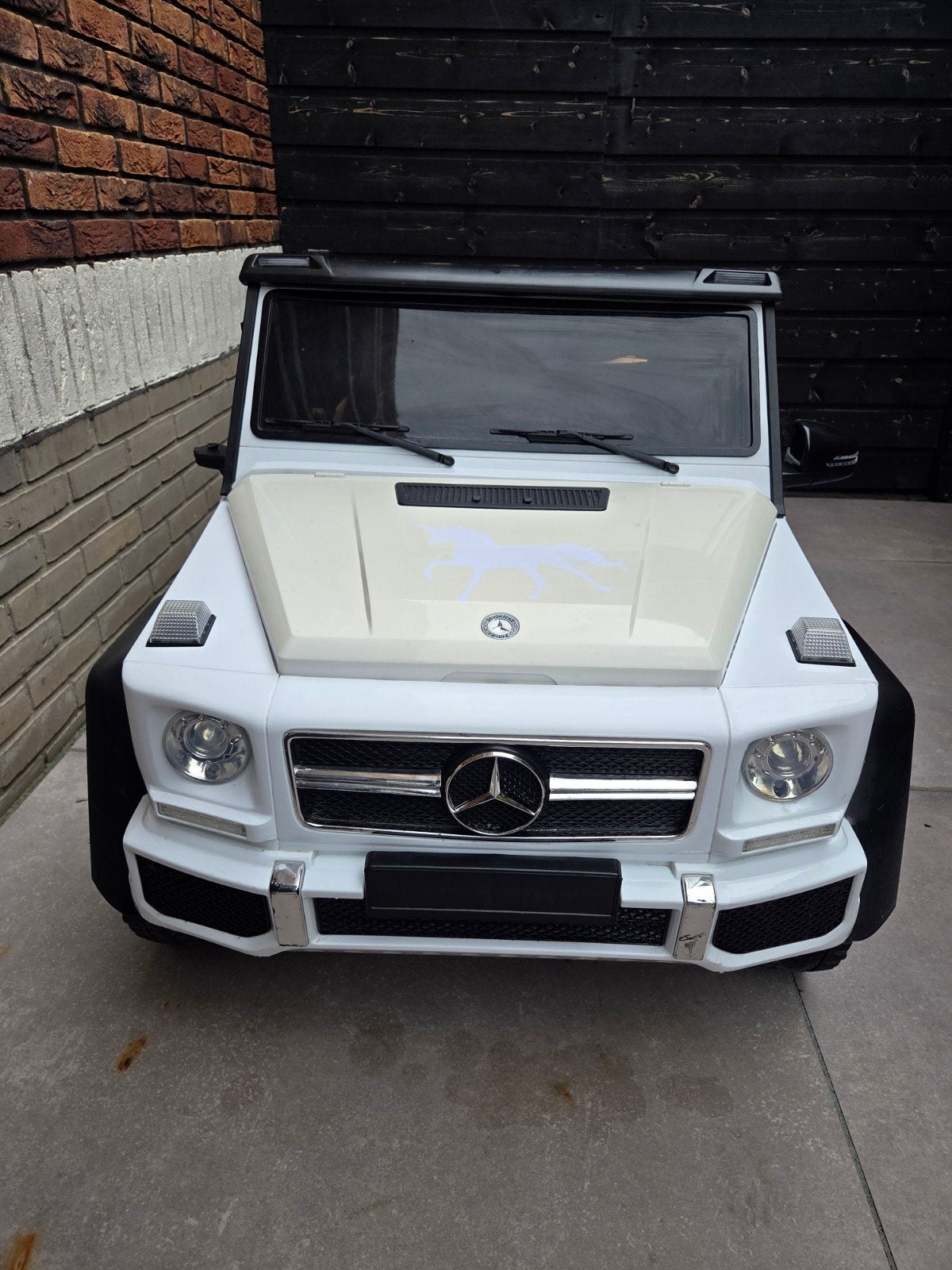 Mercedes 6x6 AMG 63 Kinder elektrische auto - Kapotte accu, Kinderen en Baby's, Ophalen