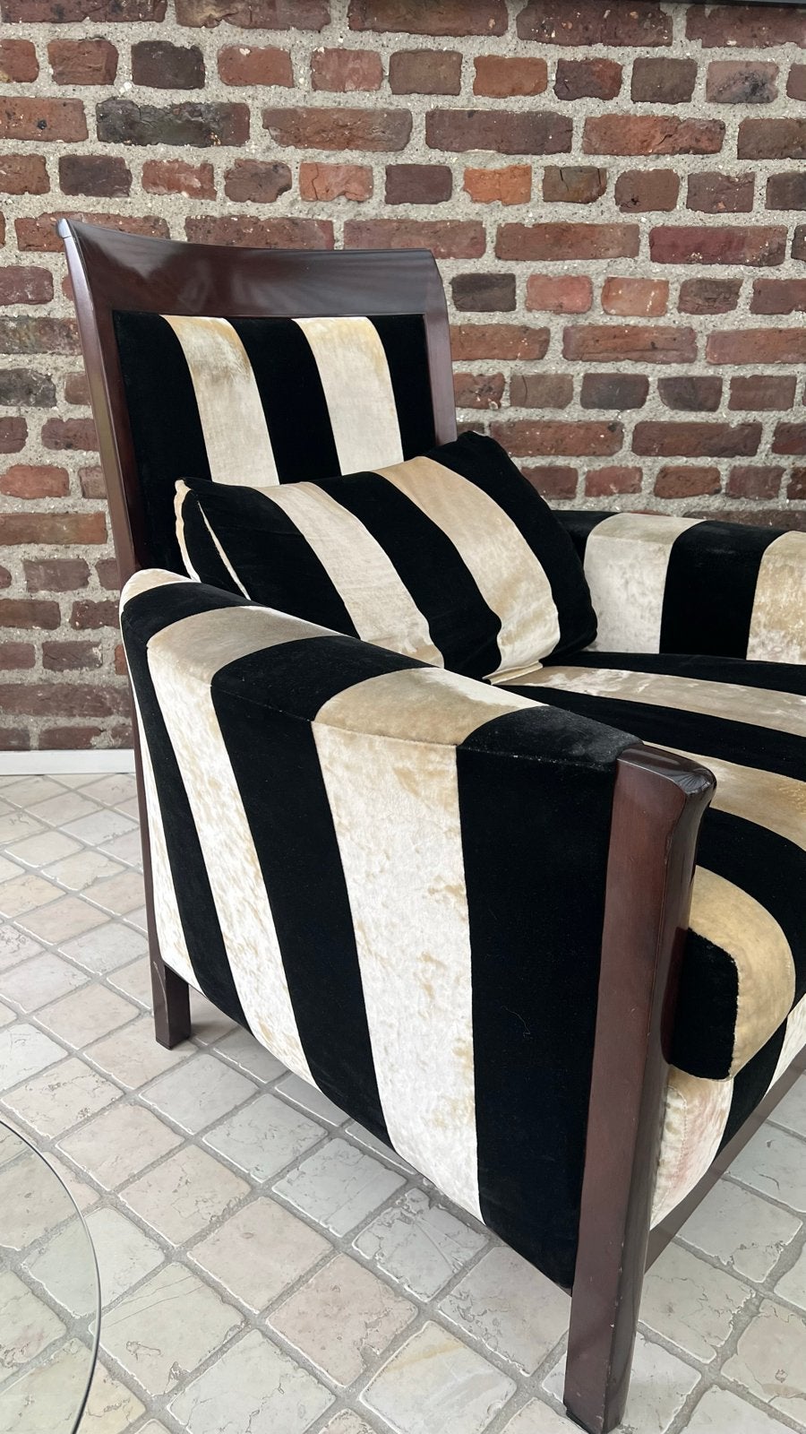 Giorgetti fauteuil, zwart/crème gestreept, Ophalen, Gebruikt, Hout, 75 tot 100 cm