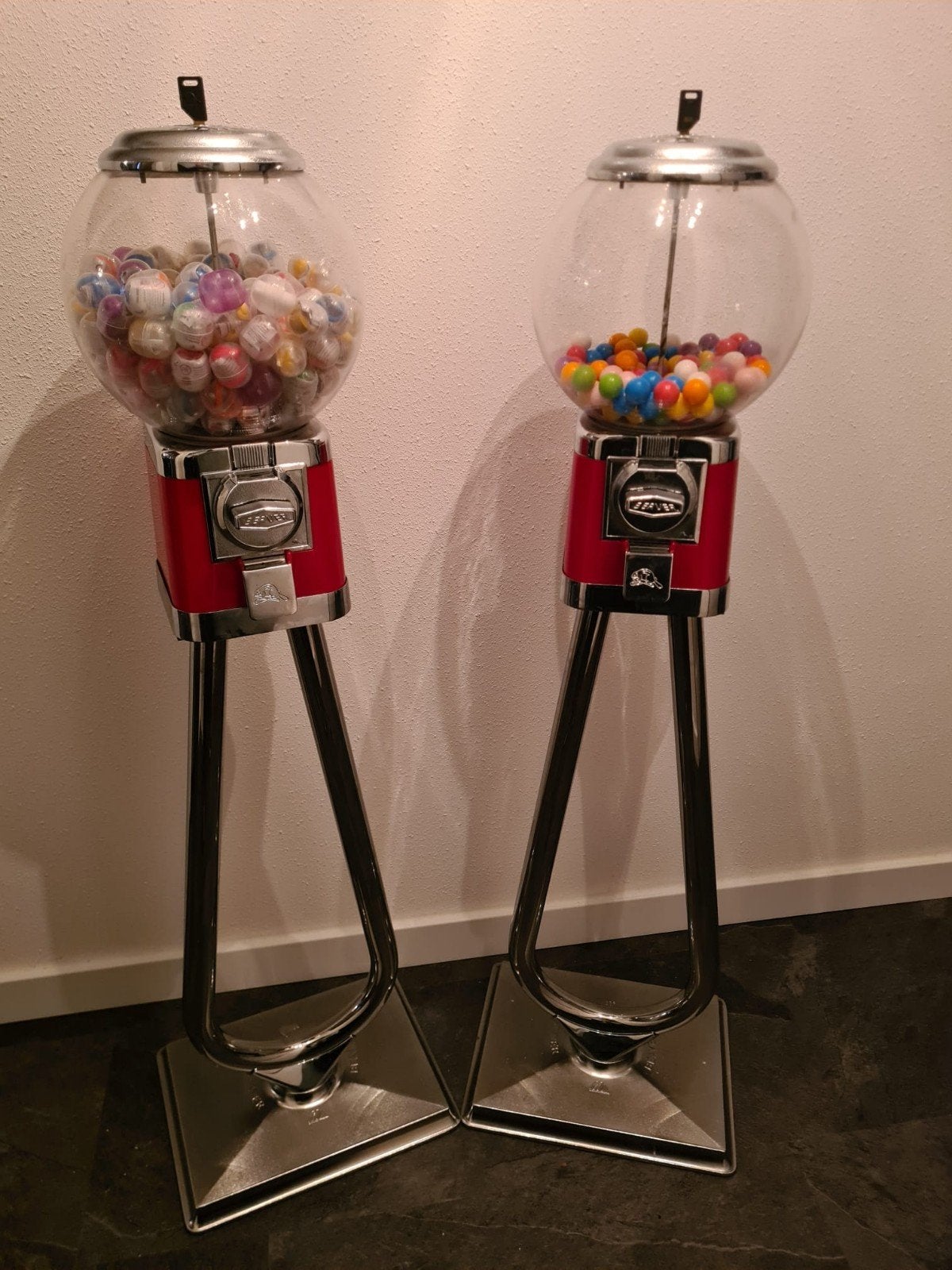 FIFTIES SIXTIES BEAVER CAPSULE / KAUWGOMBALLEN AUTOMATEN, Ophalen, Zo goed als nieuw