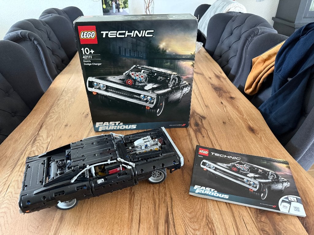 Lego 42111 Dom's Dodge Charger, Ophalen, Compleet, Lego, Zo goed als nieuw