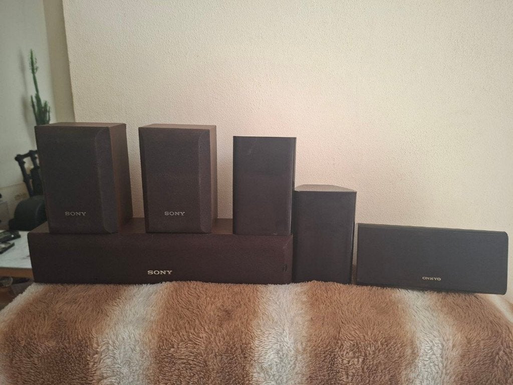 Sony en Onkyo Surround Speakerset, Audio, Tv en Foto, Luidsprekers, Ophalen, Gebruikt, 60 tot 120 watt, Surroundset