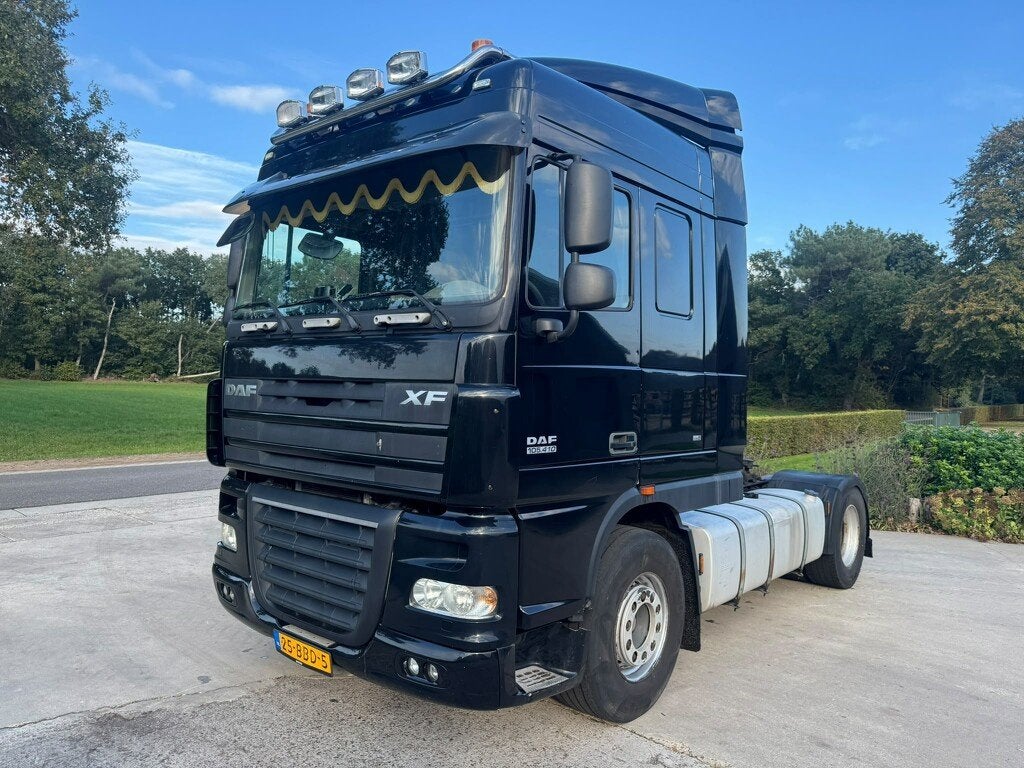 DAF XF105.410 4x2 | EURO 5 | AUTOMAAT | 534.053 KM | APK 202, Overige brandstoffen, Bedrijf, 2 stoelen, DAF