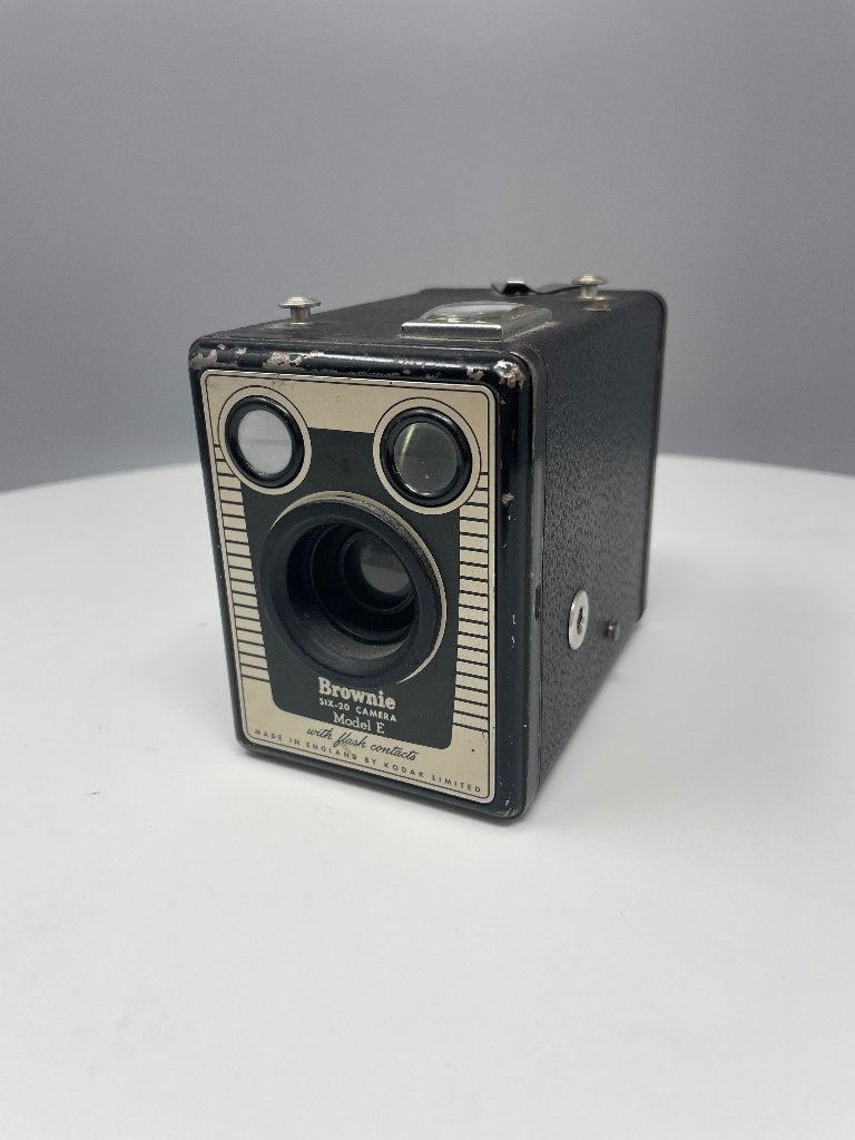 Kodak Brownie six-20 model E, Ophalen, Gebruikt, Compact, Kodak