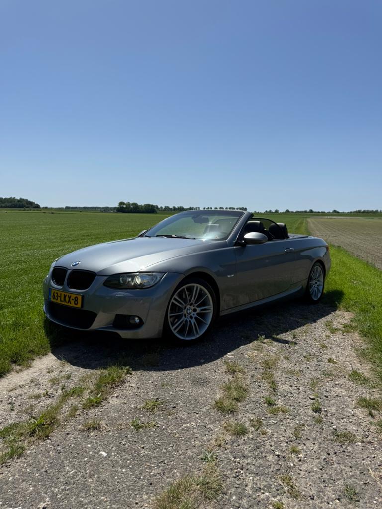 Nette BMW 3-Serie 3.0l 325i Cabrio M-pakket 2009 Origineel, Achterwielaandrijving, Zwart, Cabriolet, 4 stoelen
