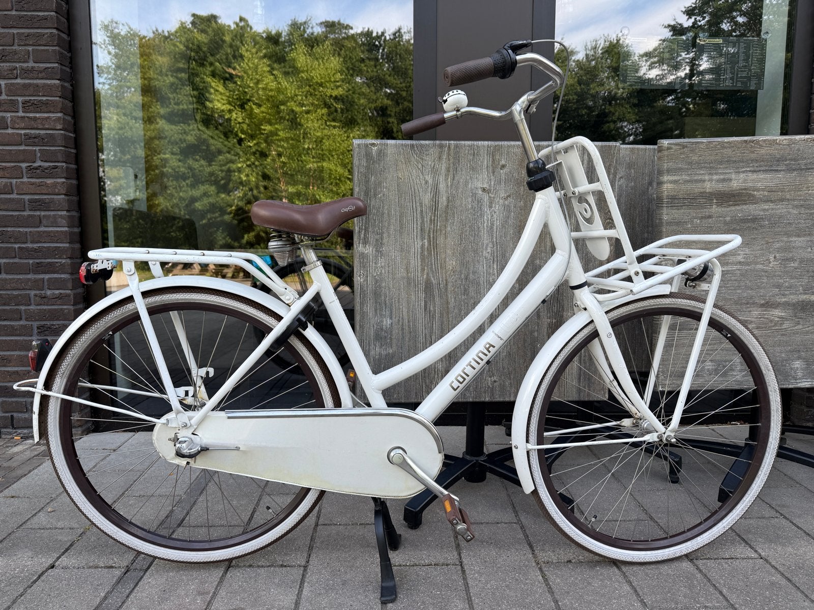 Nette Cortina Transportfiets 28 inch, Fietsen en Brommers, 26 inch of meer, Terugtraprem, Gebruikt, Versnellingen