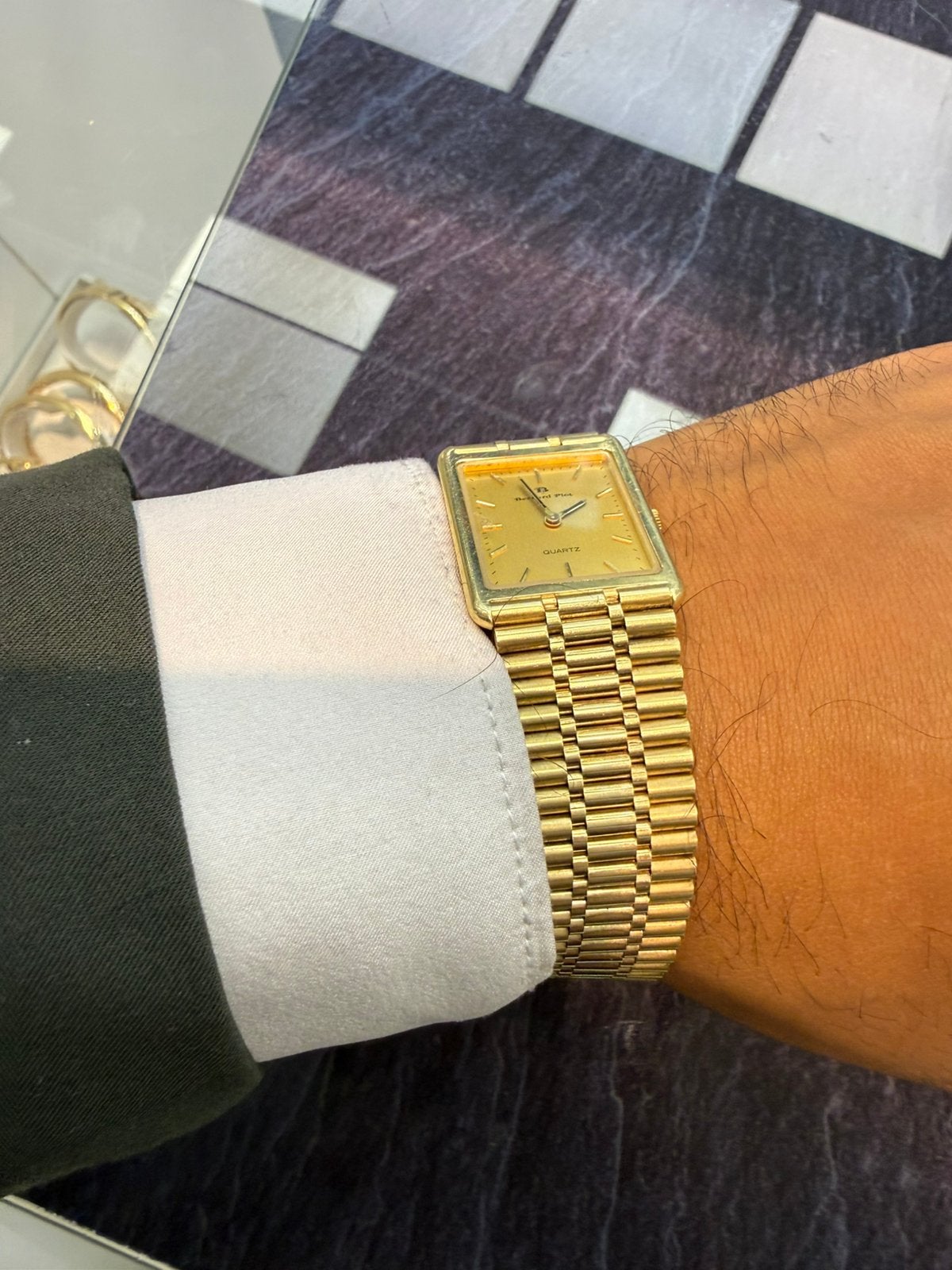 Foto 2 van 14k gouden massieve bernard & Piot horloge antiek 59 gram