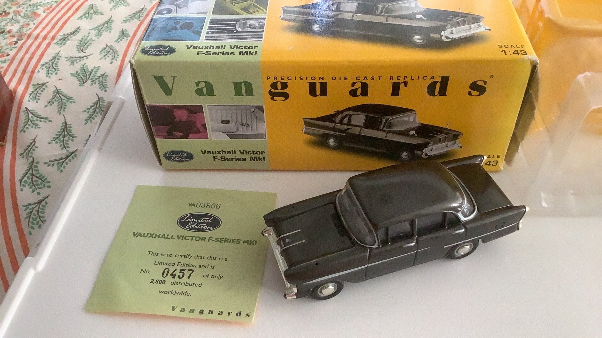 Vauxhall Victor. Vanguards 1/43 nieuwstaat. Compleet, Ophalen of Verzenden, Zo goed als nieuw, Auto, Overige merken