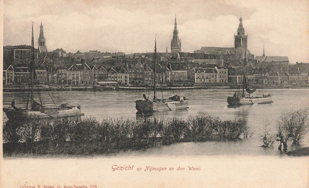 Gezicht op Nijmegen en den Waal, Ophalen of Verzenden, Voor 1920, Ongelopen, Gelderland