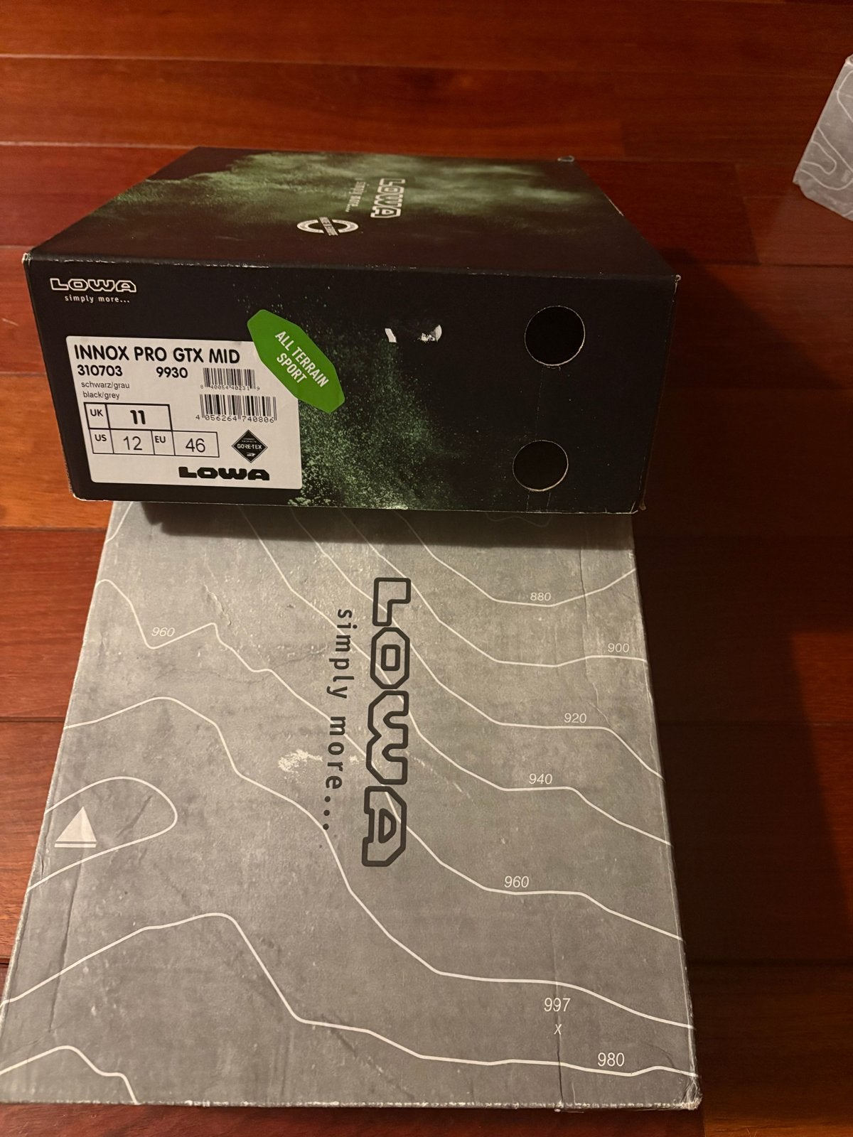 Nieuw !! Lowa Wandelschoenen - 3 modellen - mt 46, Ophalen of Verzenden, Nieuw, Schoenen