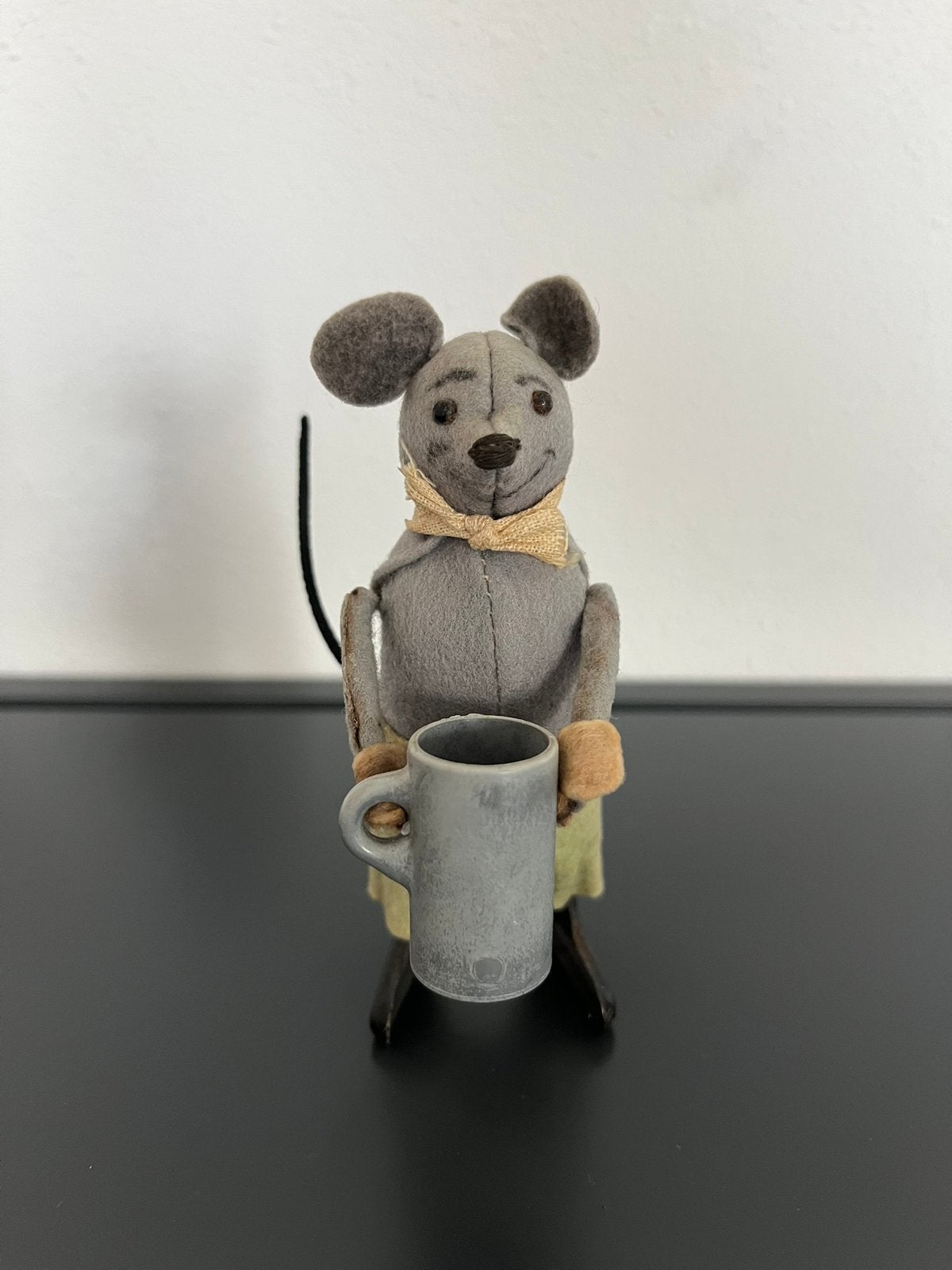 Schuco muis met bierpul, Antiek en Kunst, Ophalen of Verzenden