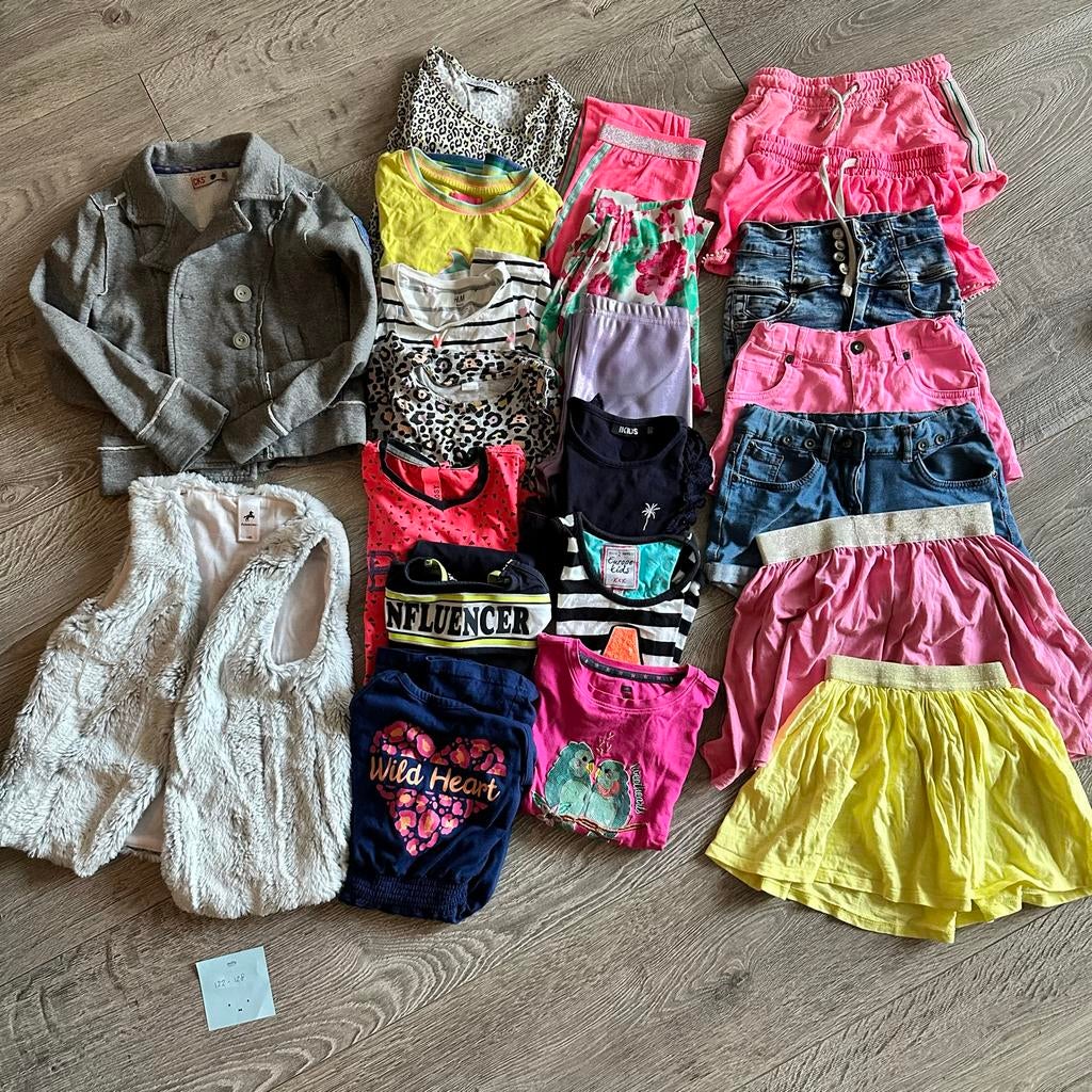 Zomerpakket meisjeskleding 122-128 (22 stuks), Ophalen of Verzenden, Gebruikt, Meisje, Setje