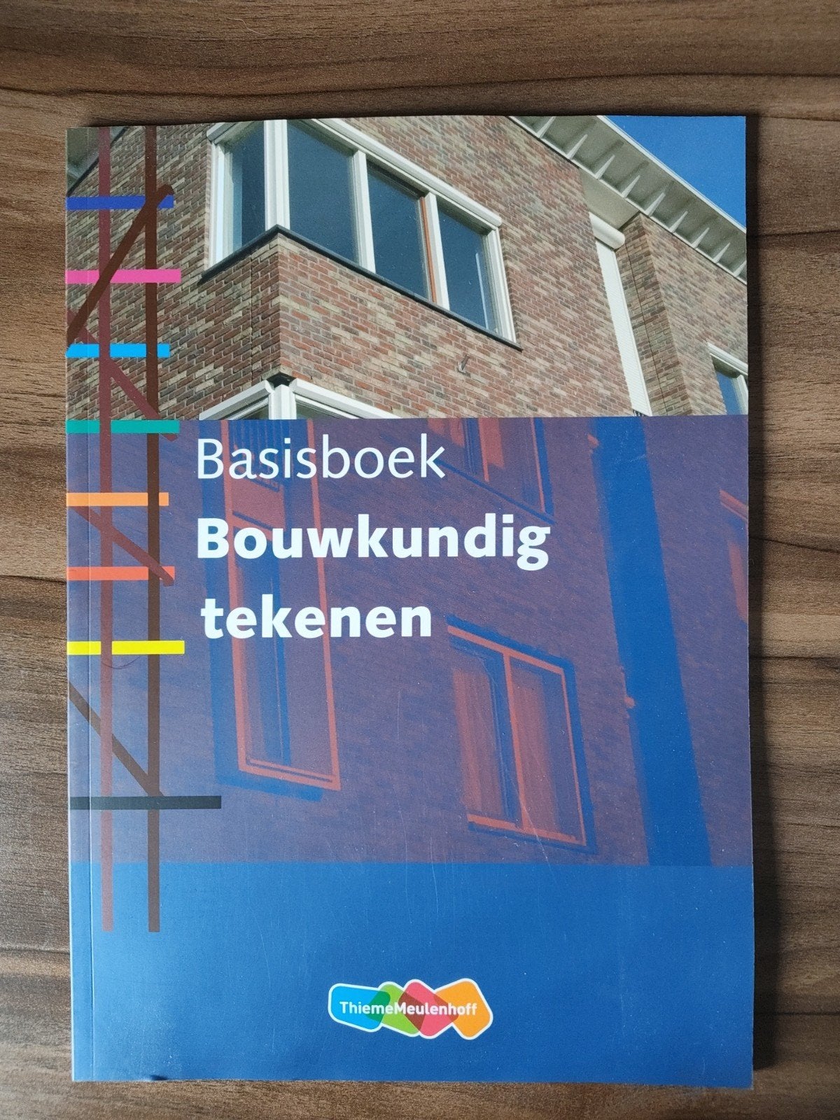 Basisboek Bouwkundig tekenen - E.J.L. Cornel & M.W.R. Salden, Boeken, Zo goed als nieuw, Beta, E.J.L. Cornel, M.W.R. Salden, HBO
