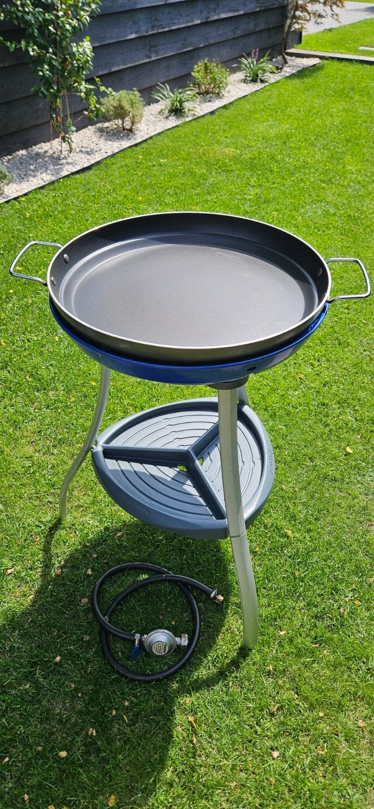 te koop: cadans skottelbraai met paellapan, Ophalen