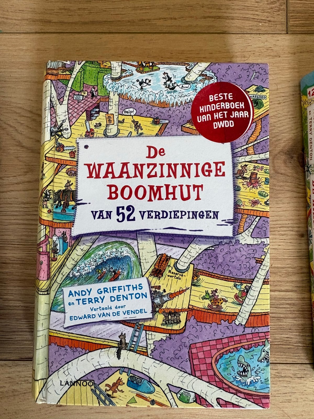 De Waanzinnige Boomhut van 52 Verdiepingen - Nieuwstaat, Ophalen of Verzenden, Nieuw, Fictie algemeen