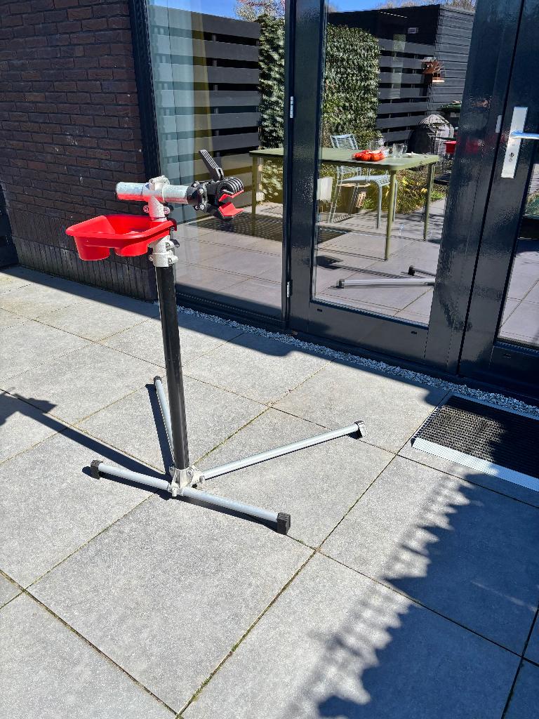 Fietsreparatiestandaard, Ophalen of Verzenden, Zo goed als nieuw, Overig gereedschap