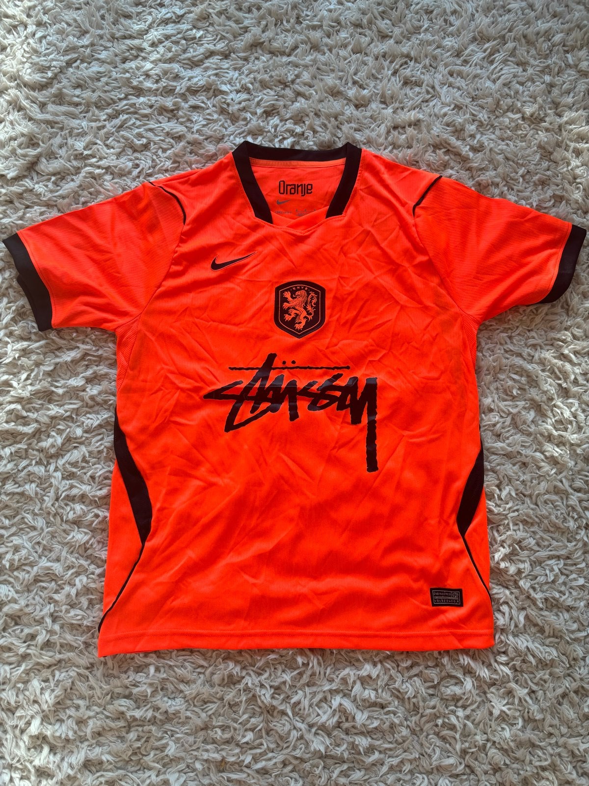 Oranje Nike x Stussy Voetbalshirt - Maat M, Maat 48/50 (M), Nieuw, Oranje, Ophalen of Verzenden