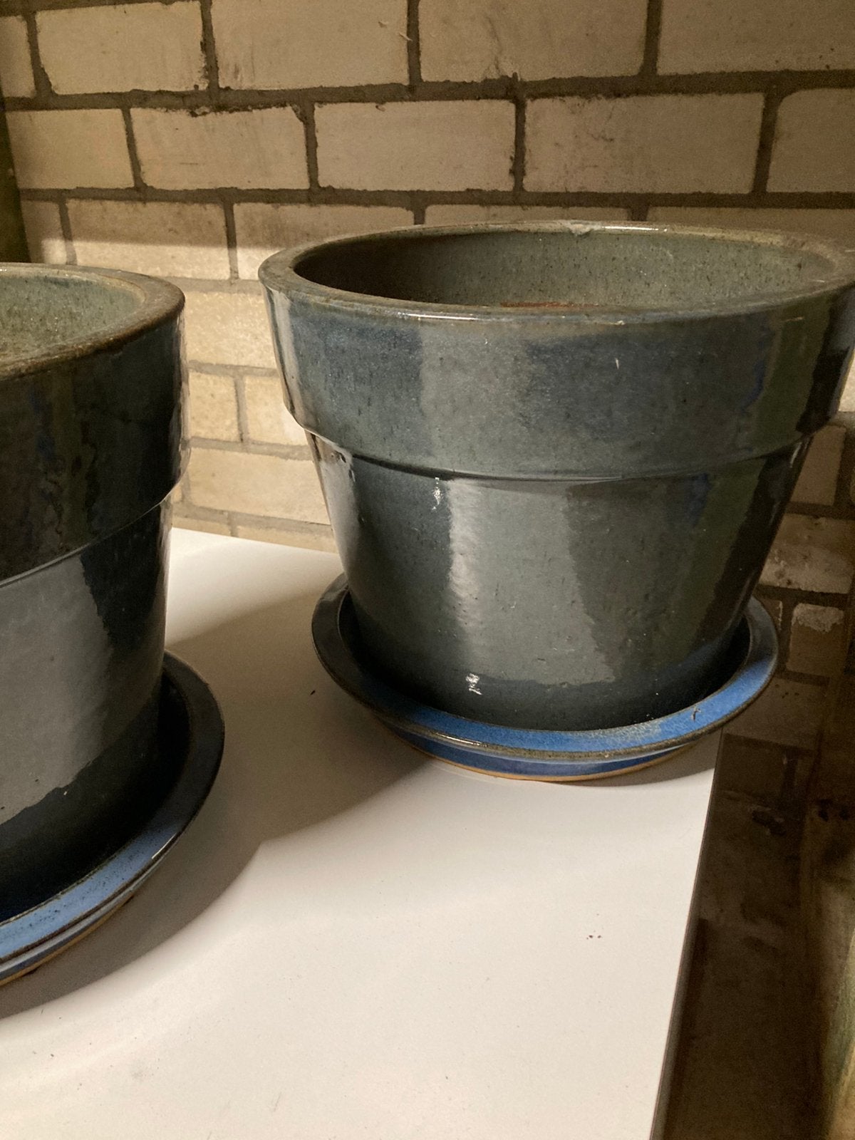 Plantenbakken met onderschotel 2 sets, Ophalen, Steen, Gebruikt, Rond