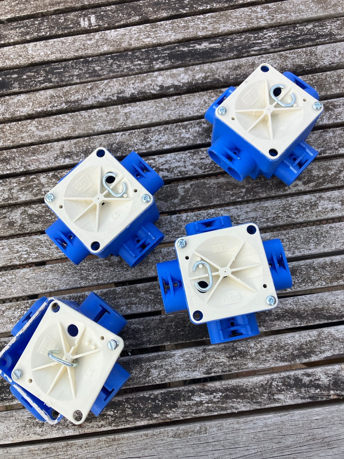4x ABB lasdoos/aftakdoos voor elektrische installaties, Doe-het-zelf en Verbouw, Ophalen of Verzenden, Gebruikt, ABB, Overige typen