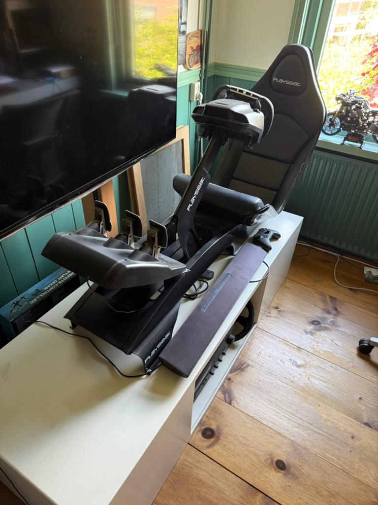 Playseat F1 + logitech G920 + Xbox one X (Xbox en PC), Spelcomputers en Games, Spelcomputers | Xbox | Accessoires, Ophalen, Zo goed als nieuw