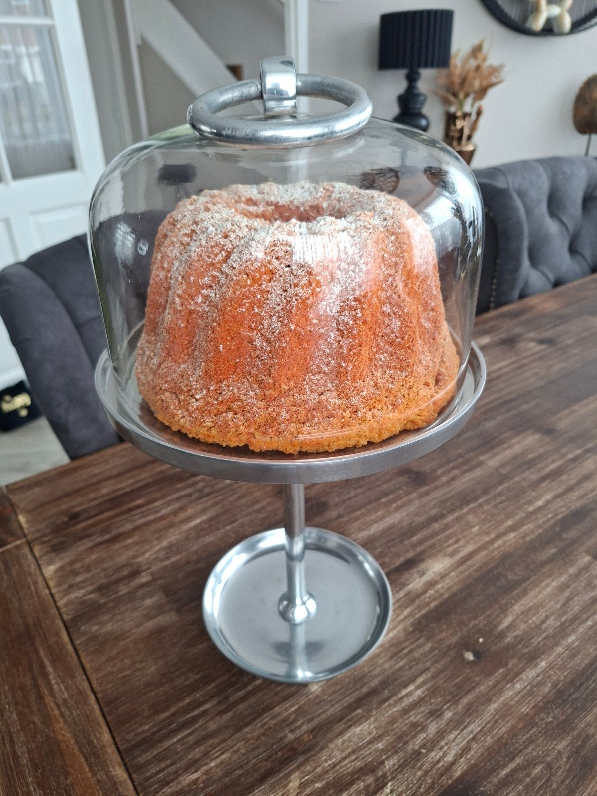 Riviera Maison taartplateau met glazen stolp, Ophalen, Gebruikt