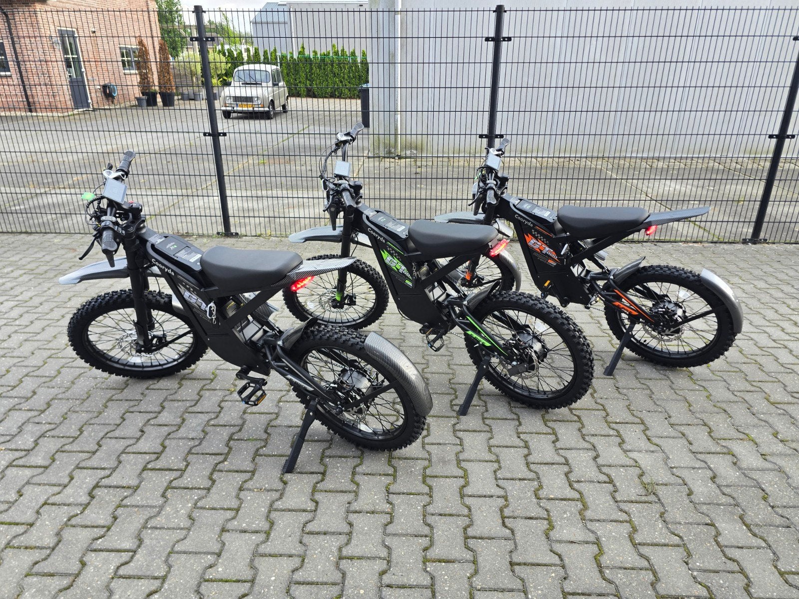 Fatbike Ouxi GT2000 instelbare Vering I Legale Gashendel 6km, Fietsen en Brommers, Overige merken, -, -, Nieuw
