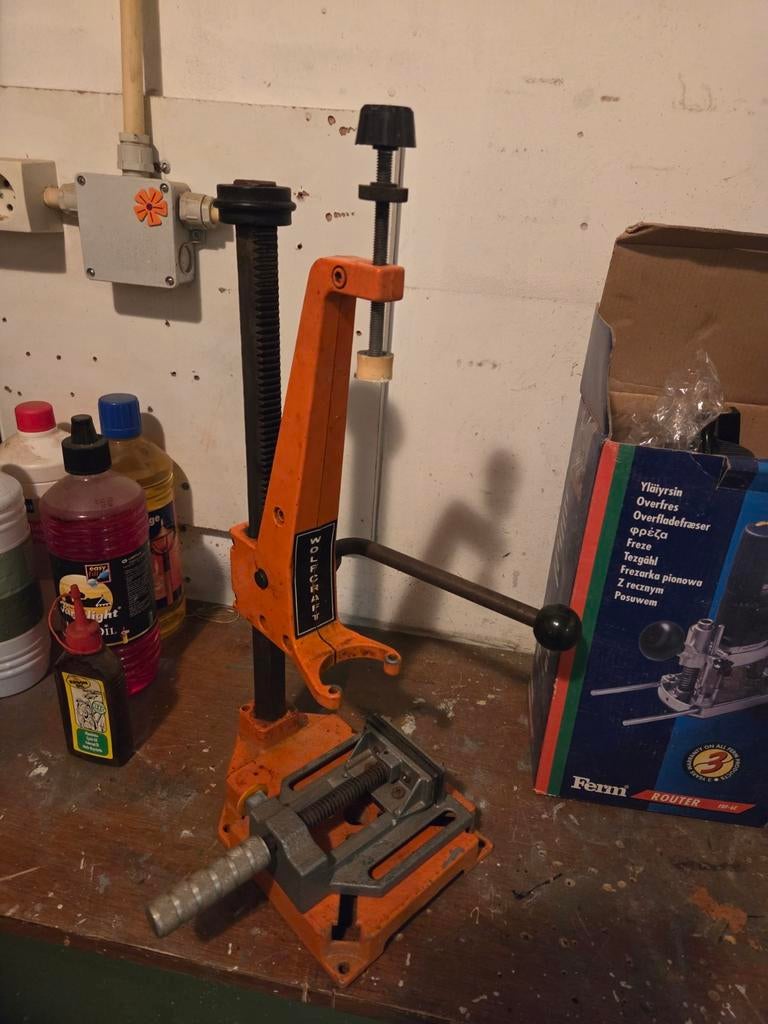 Wolfcraft Boorstandaard met bankschroef, Ophalen of Verzenden, Gebruikt, Kolomboormachine
