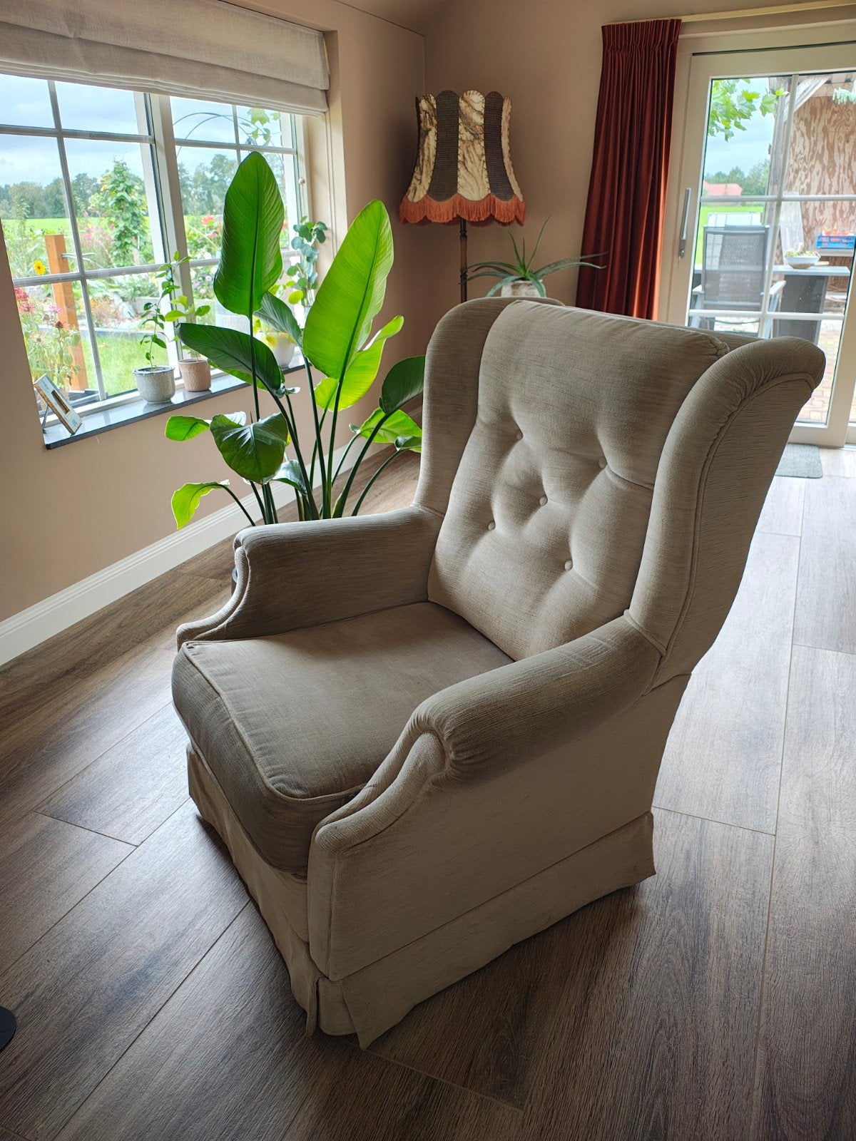 Vintage oorfauteuil wingback chair Chesterfield stijl, Huis en Inrichting, Ophalen, Gebruikt