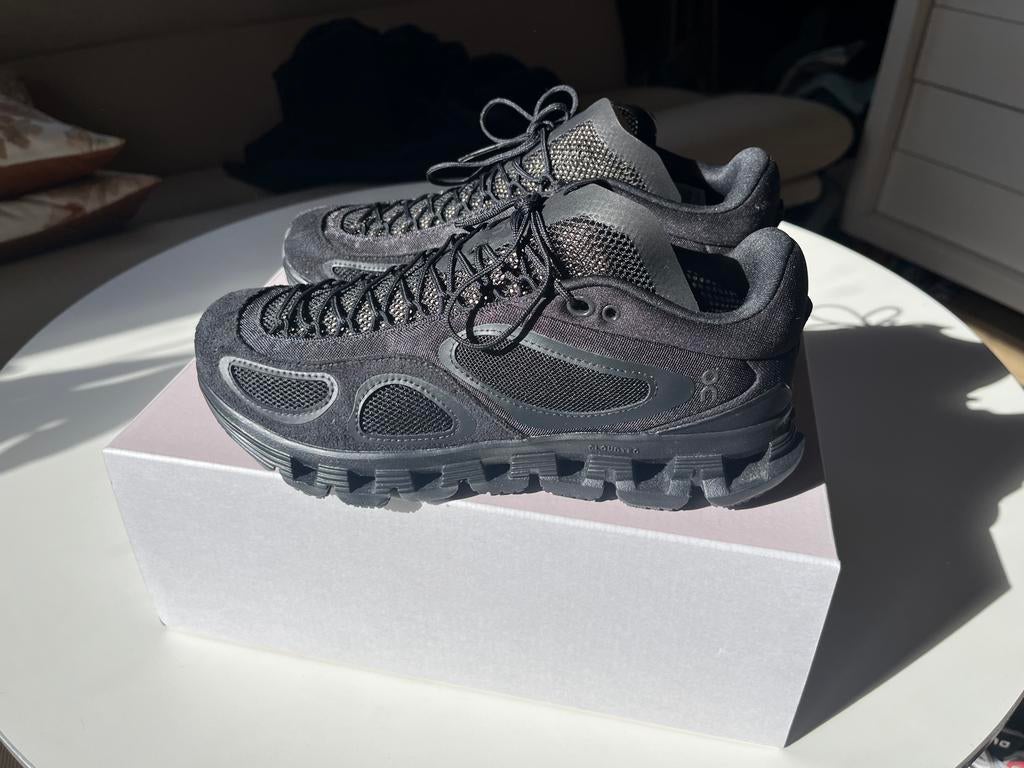 On running Cloud x FKA maat EU 37.5 US 6.5, Zwart, Nieuw, Ophalen of Verzenden, Sneakers of Gympen