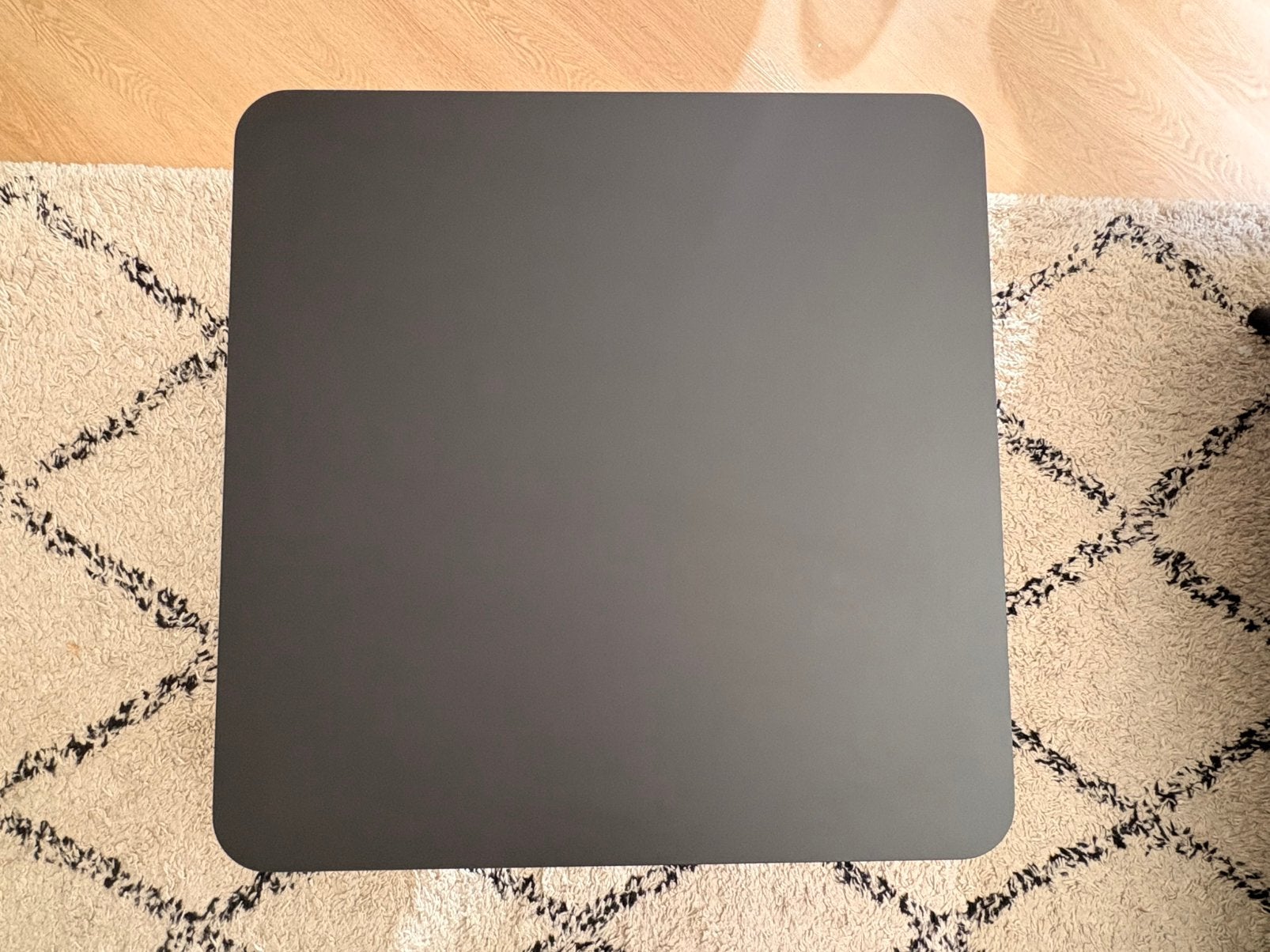 Studio Henk salontafel 70x70 cm – Zwart Fenix, Ophalen, 50 tot 100 cm, Vierkant, 50 tot 100 cm