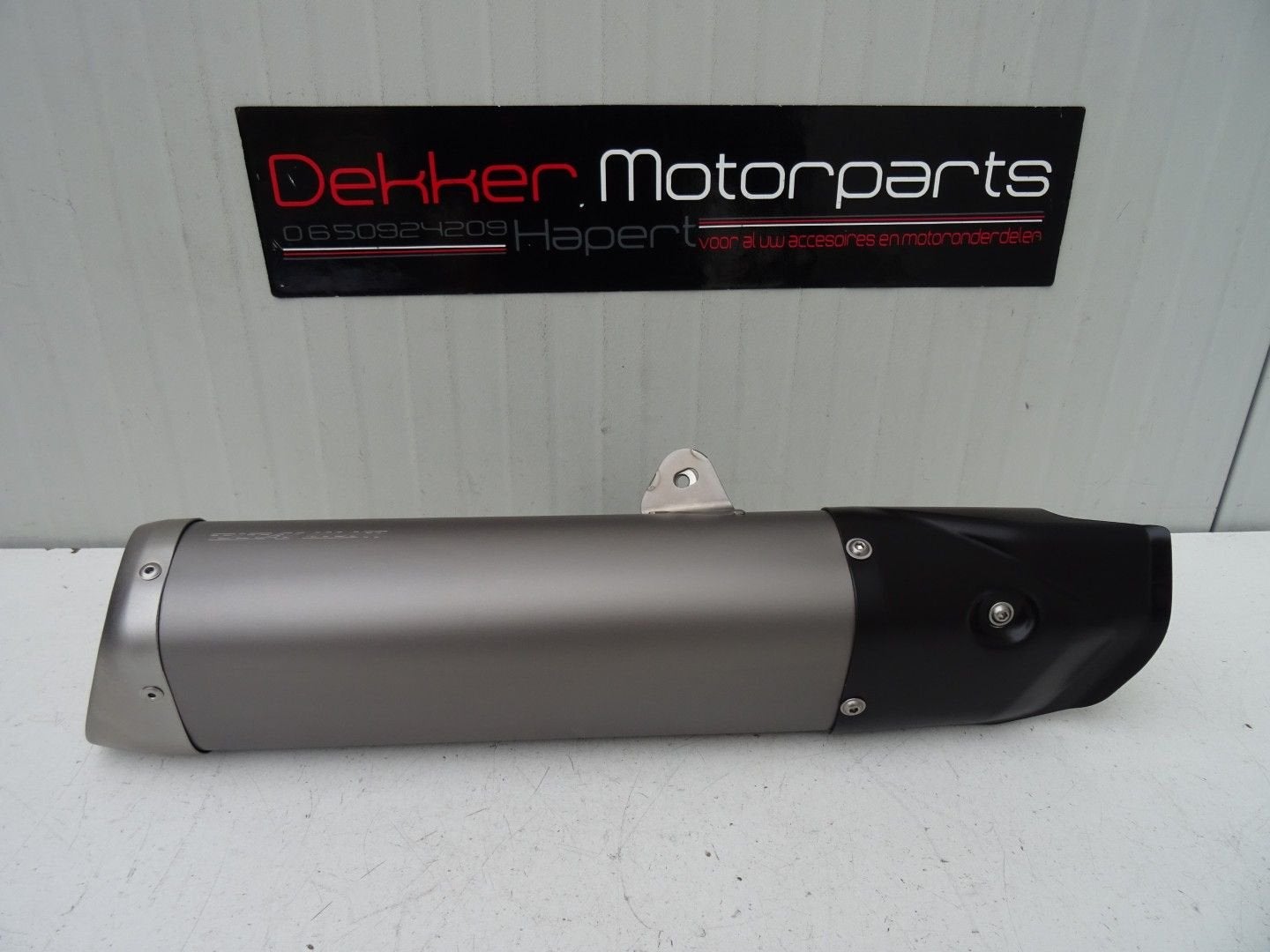 Originele Uitlaat / Demper Yamaha YZF R6 2017-2018-2020-2024, Motoren, Onderdelen | Yamaha, Nieuw, Ophalen of Verzenden