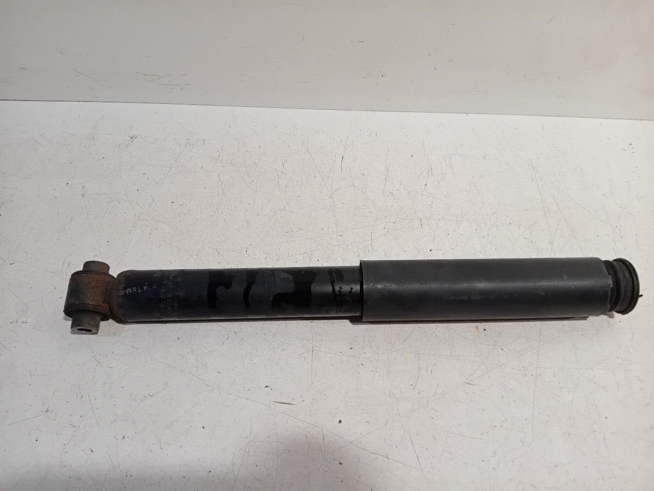 Schokbreker links achter Peugeot 3008, Onderdelen@venauto.nl, Van der Ven Autorecycling B.V., Gebruikt, Ettenseweg 76, 4706 PB Roosendaal, The Netherlands