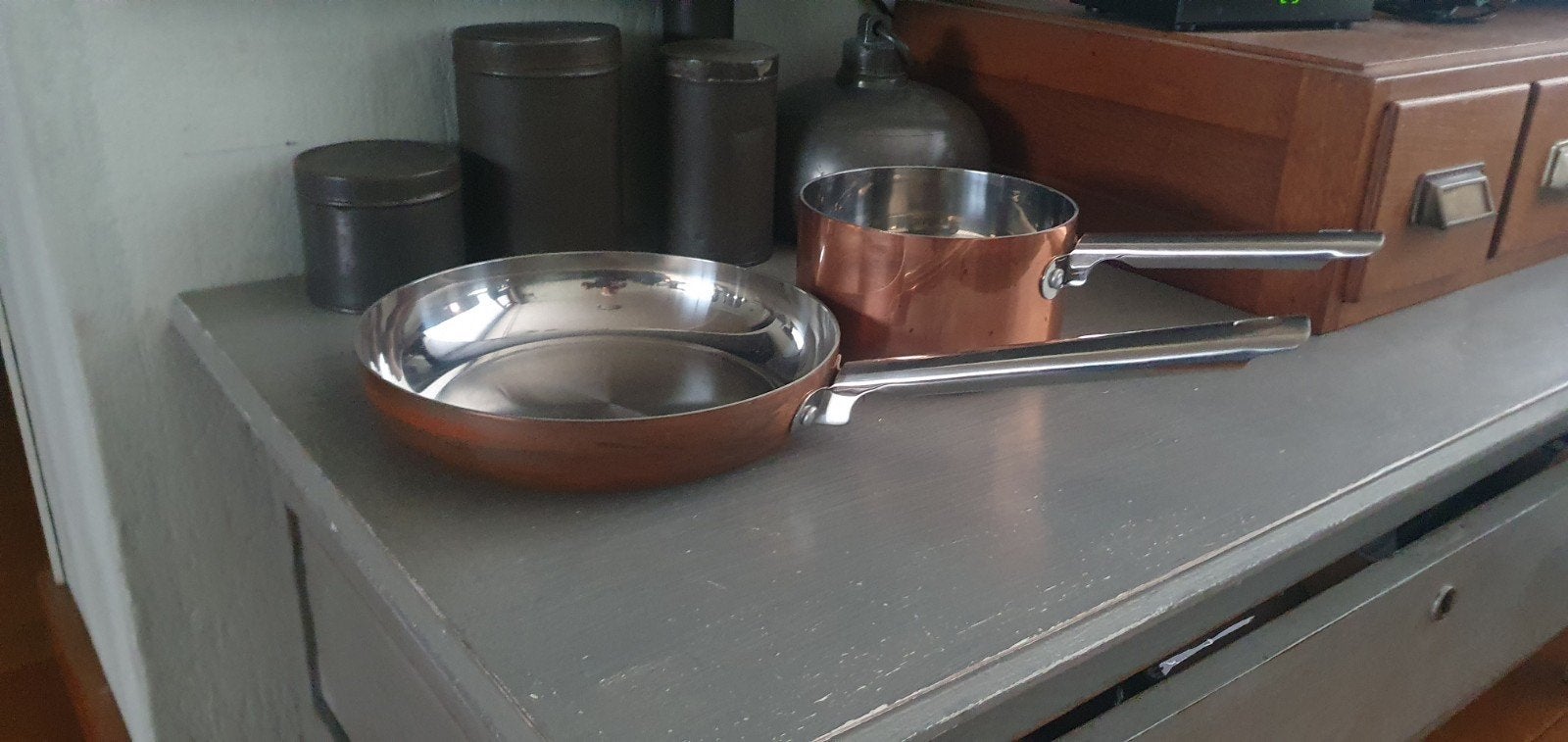 set (2)mooie inox pannen steelpan +koekenpan koper, Huis en Inrichting, Ophalen of Verzenden, Zo goed als nieuw