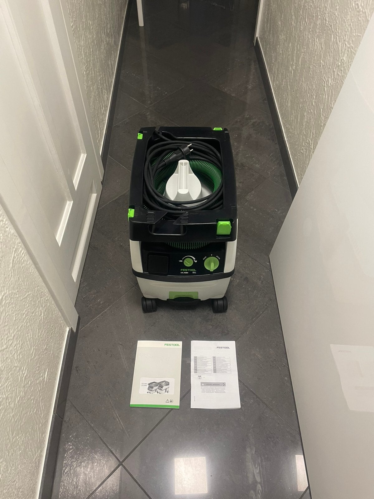 Festool CTL MIDI Stofzuiger - 1200W - Klasse L - 15L., Ophalen of Verzenden, Zo goed als nieuw
