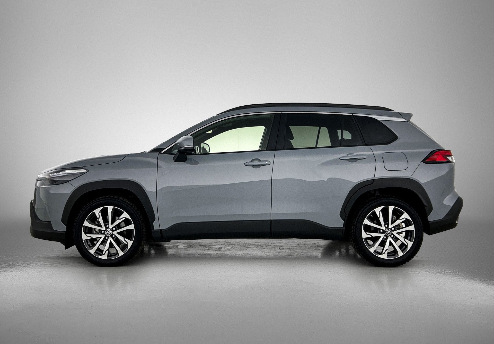 Toyota Corolla Cross Hybrid 140 Style | BTW voertuig | Deale, Auto's, Stof, Gebruikt, Origineel Nederlands, Bedrijf