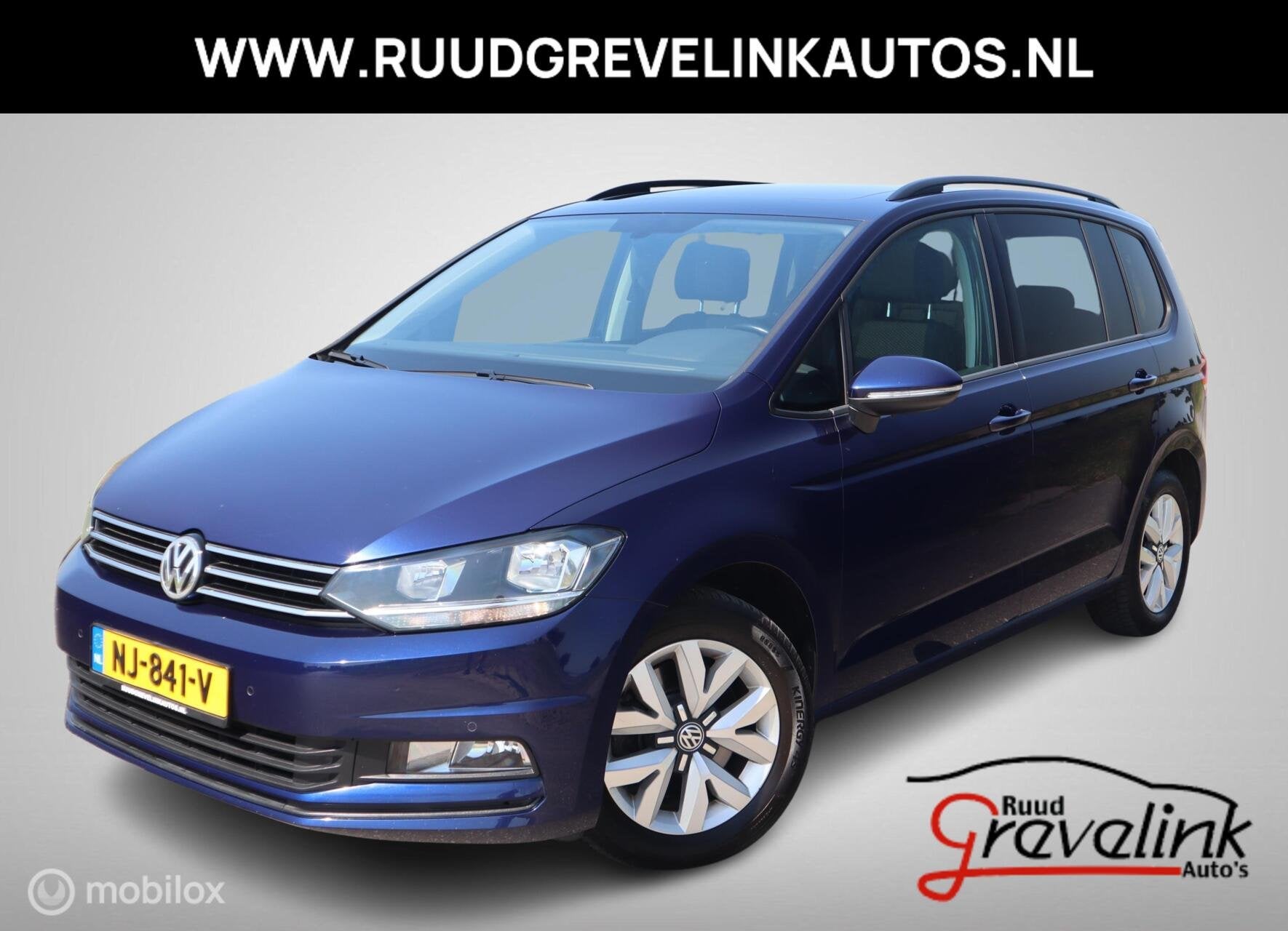 Volkswagen Touran 1.2 TSI 110 PK H6 Panodak|DonkerGlas|PDC V, Voorwielaandrijving, Stof, Gebruikt, 4 cilinders