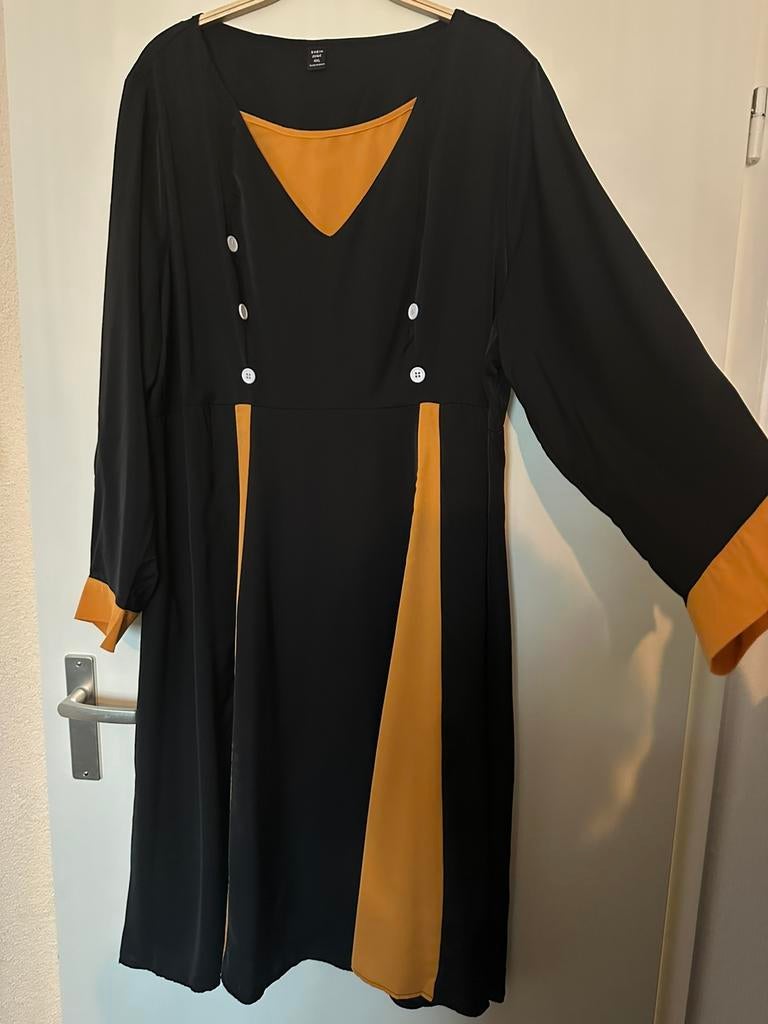 Nieuwe jurk shein 4xl, Kleding | Dames, Grote Maten, Ophalen of Verzenden, Nieuw, Zwart, Jurk