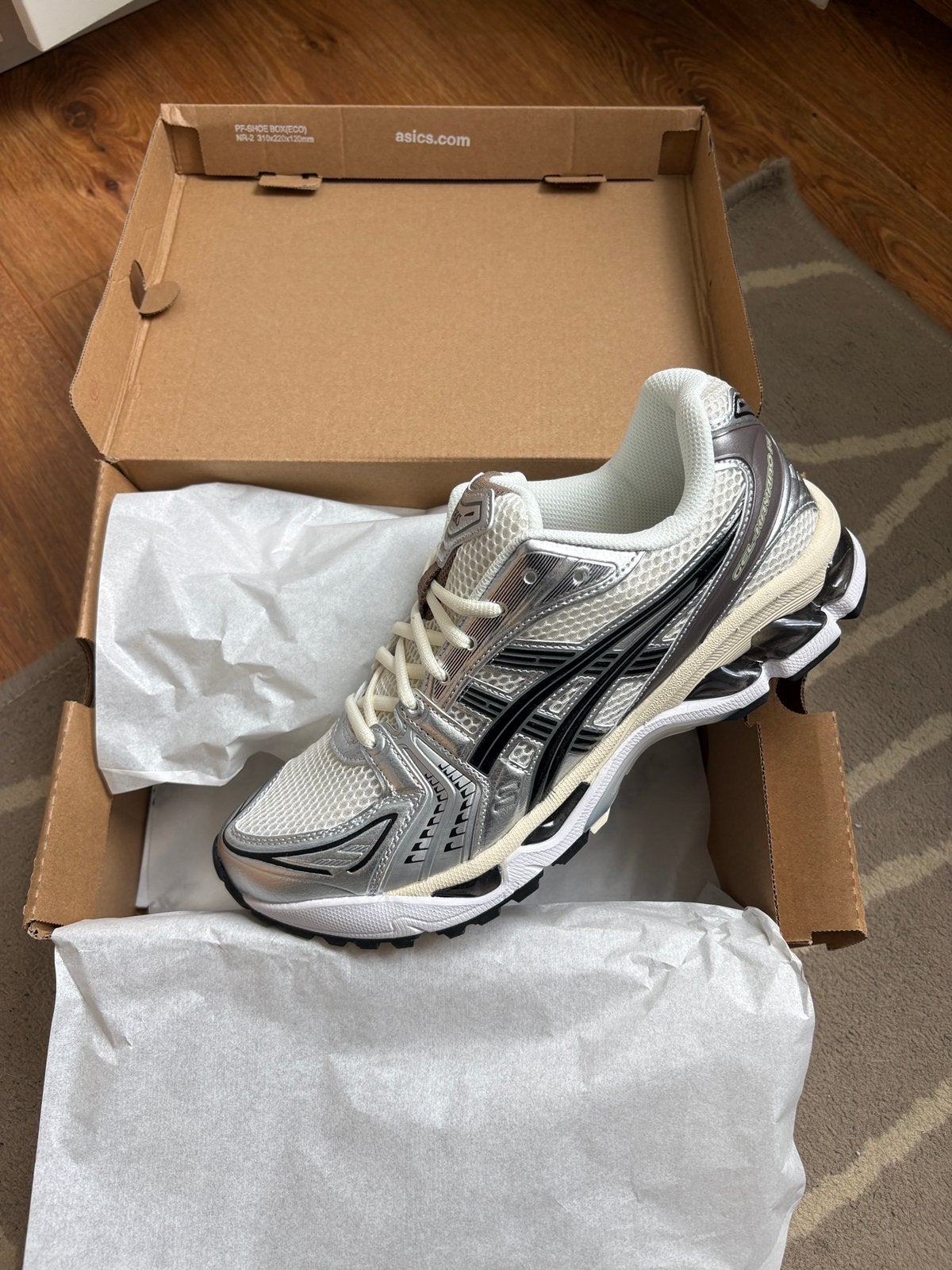 Asics gel kayano 14 Cream Black, Kleding | Heren, Schoenen, Ophalen of Verzenden, Nieuw, Overige kleuren, Sneakers of Gympen