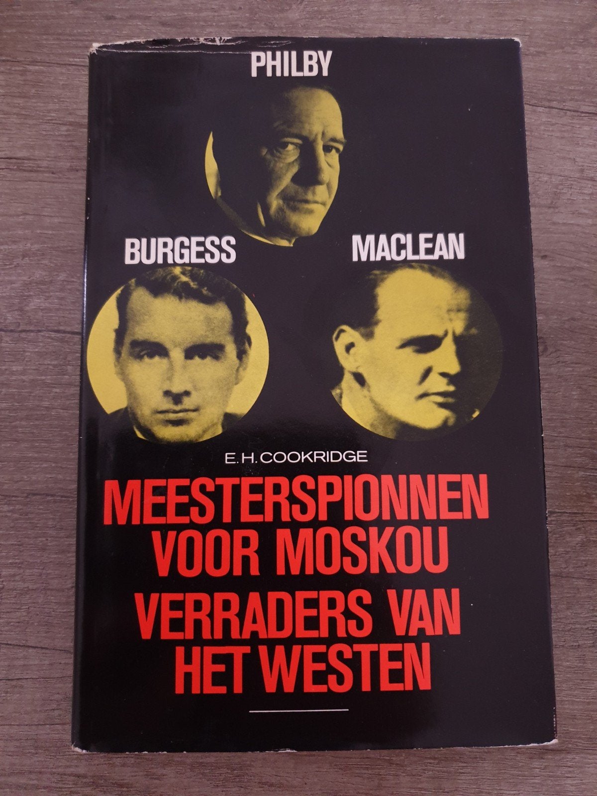 Meesterspionnen voor Moskou - E.H. Cookridge, Ophalen of Verzenden, Gelezen, E.H. Cookridge