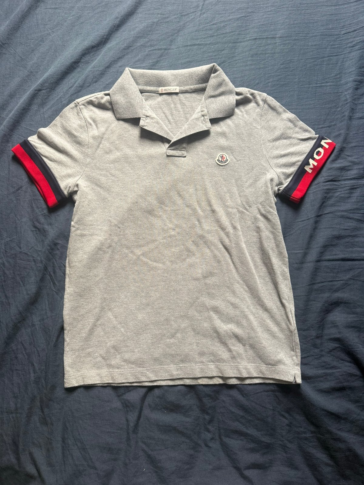 Moncler Polo Shirt Grijs Maat S, Kleding | Heren, Ophalen of Verzenden, Zo goed als nieuw, Maat 46 (S) of kleiner, Grijs